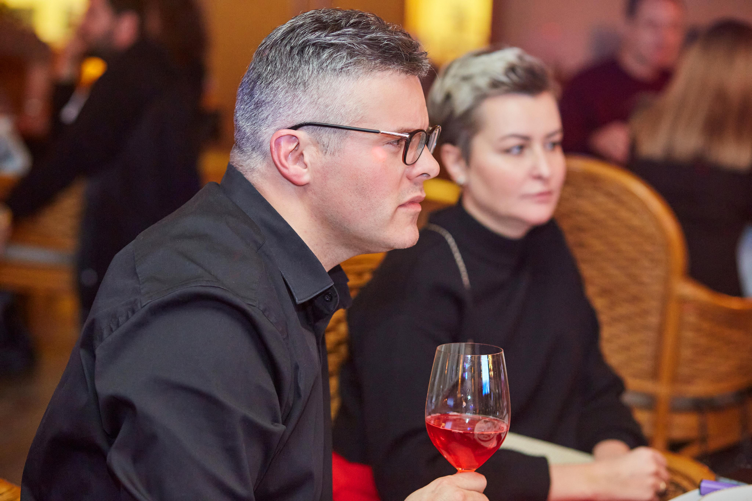 День Рождения Анастасии в ресторане Ласточка. Фотограф ваших самых ярких событий в Москве и СПБ. Збронская Юлия