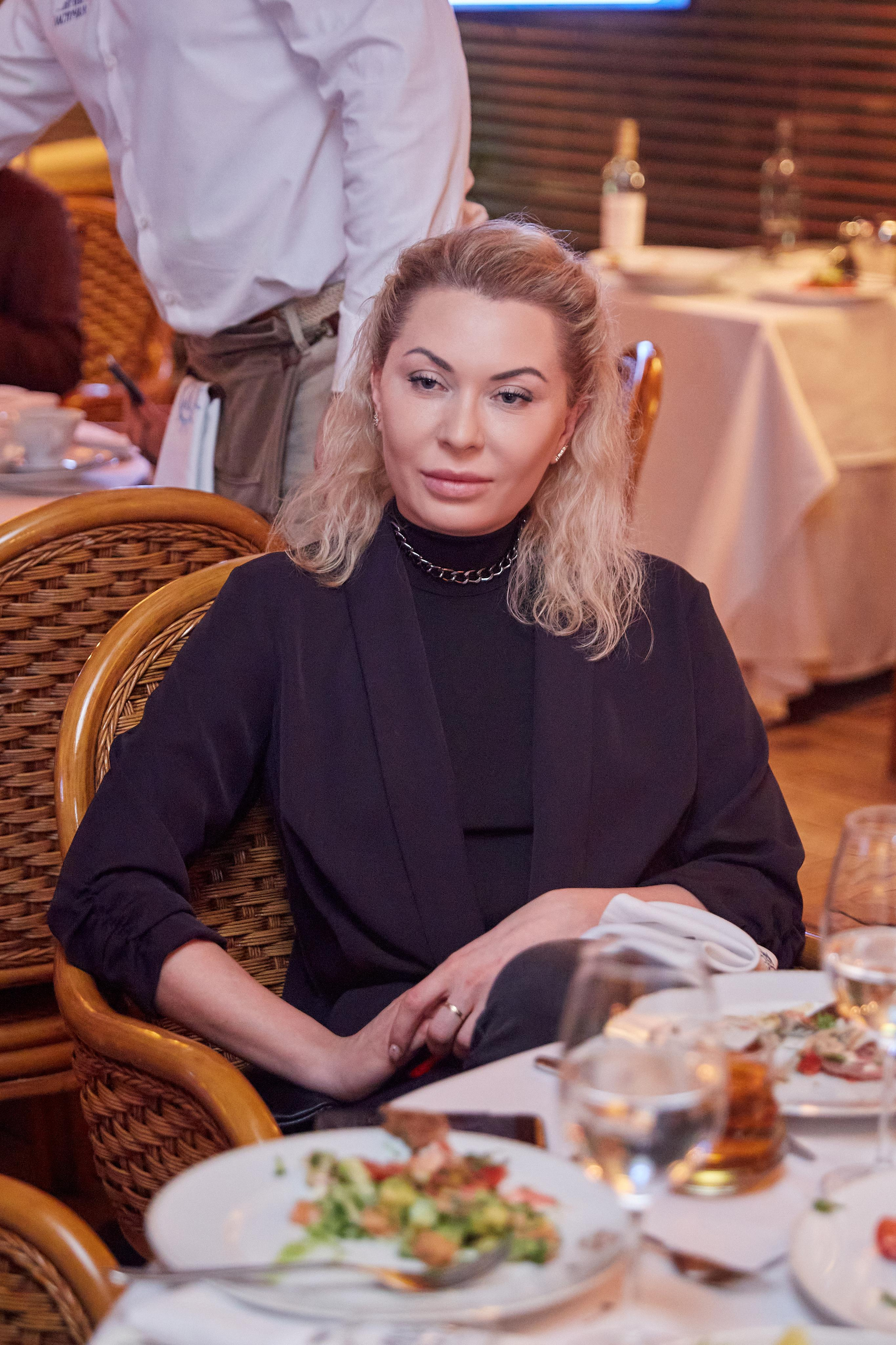 День Рождения Анастасии в ресторане Ласточка. Фотограф ваших самых ярких событий в Москве и СПБ. Збронская Юлия