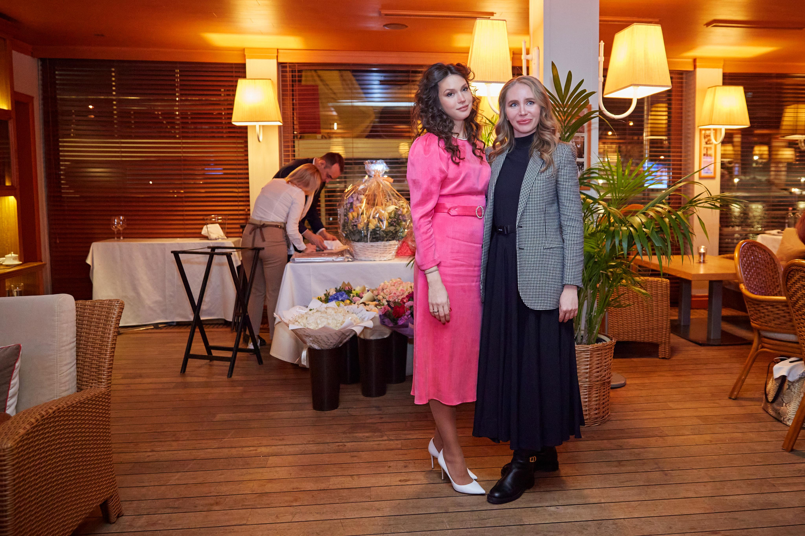 День Рождения Анастасии в ресторане Ласточка. Фотограф ваших самых ярких событий в Москве и СПБ. Збронская Юлия