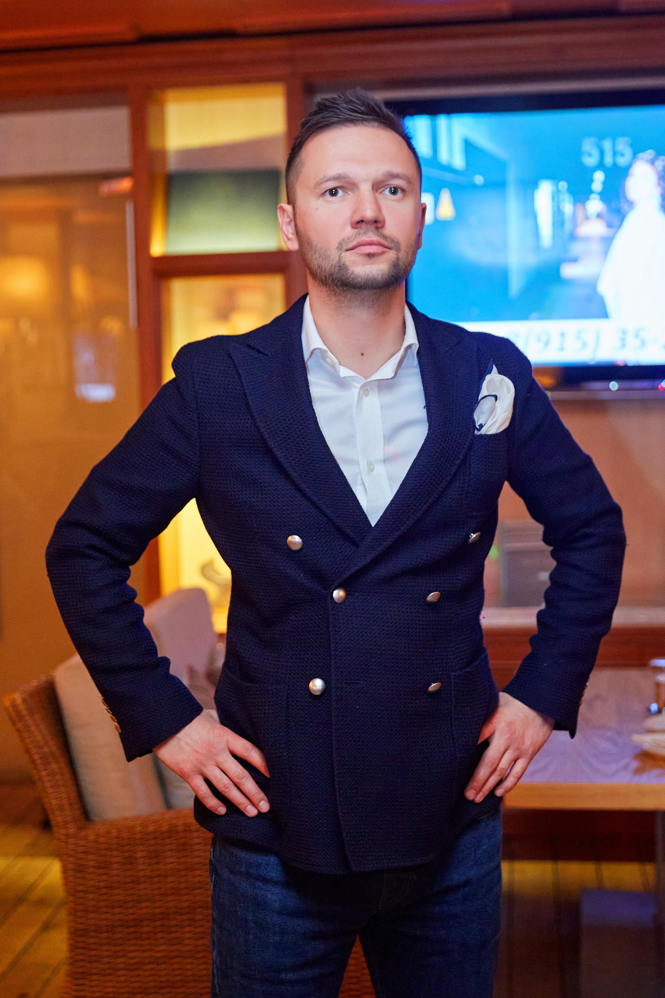 День Рождения Анастасии в ресторане Ласточка. Фотограф ваших самых ярких событий в Москве и СПБ. Збронская Юлия