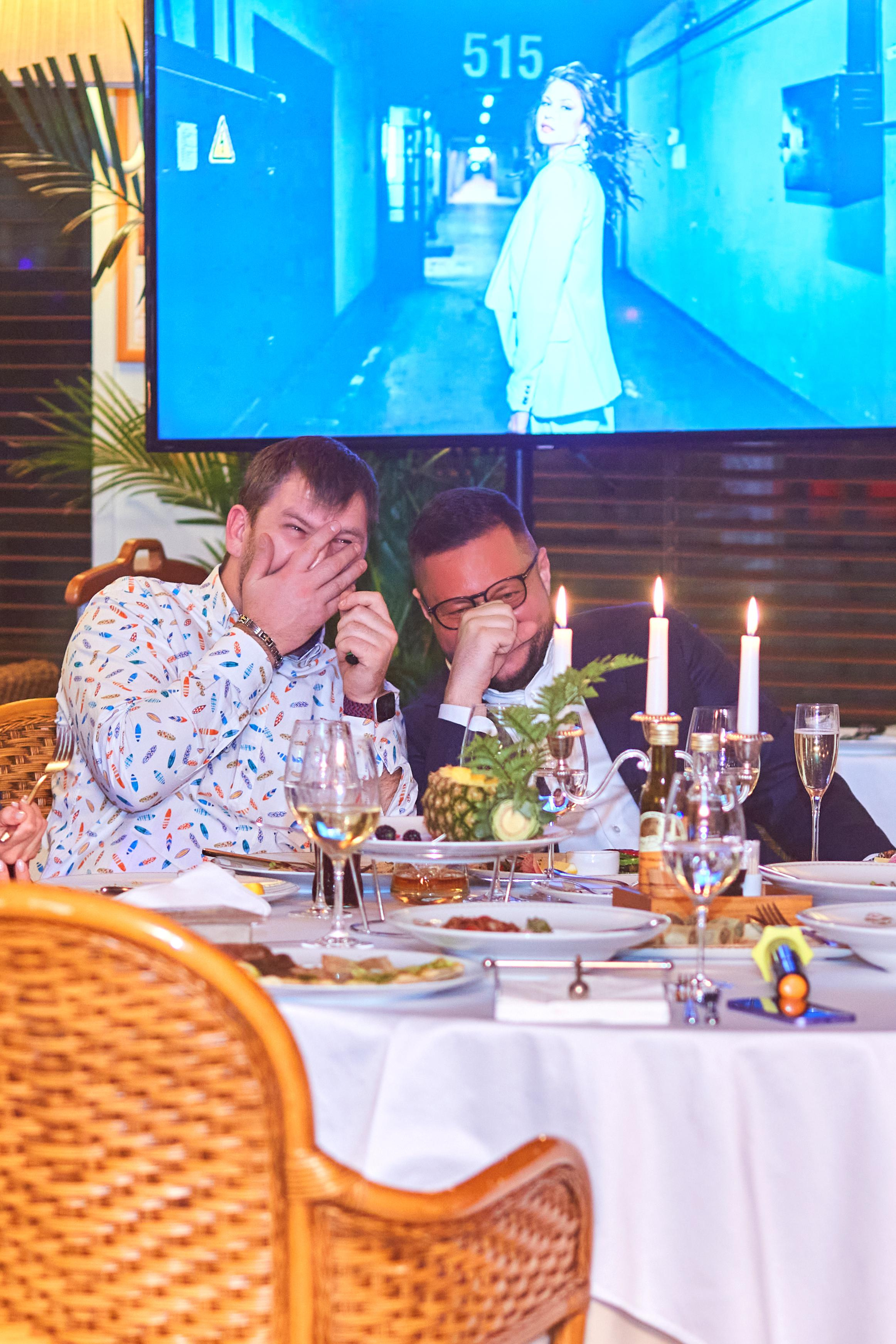 День Рождения Анастасии в ресторане Ласточка. Фотограф ваших самых ярких событий в Москве и СПБ. Збронская Юлия