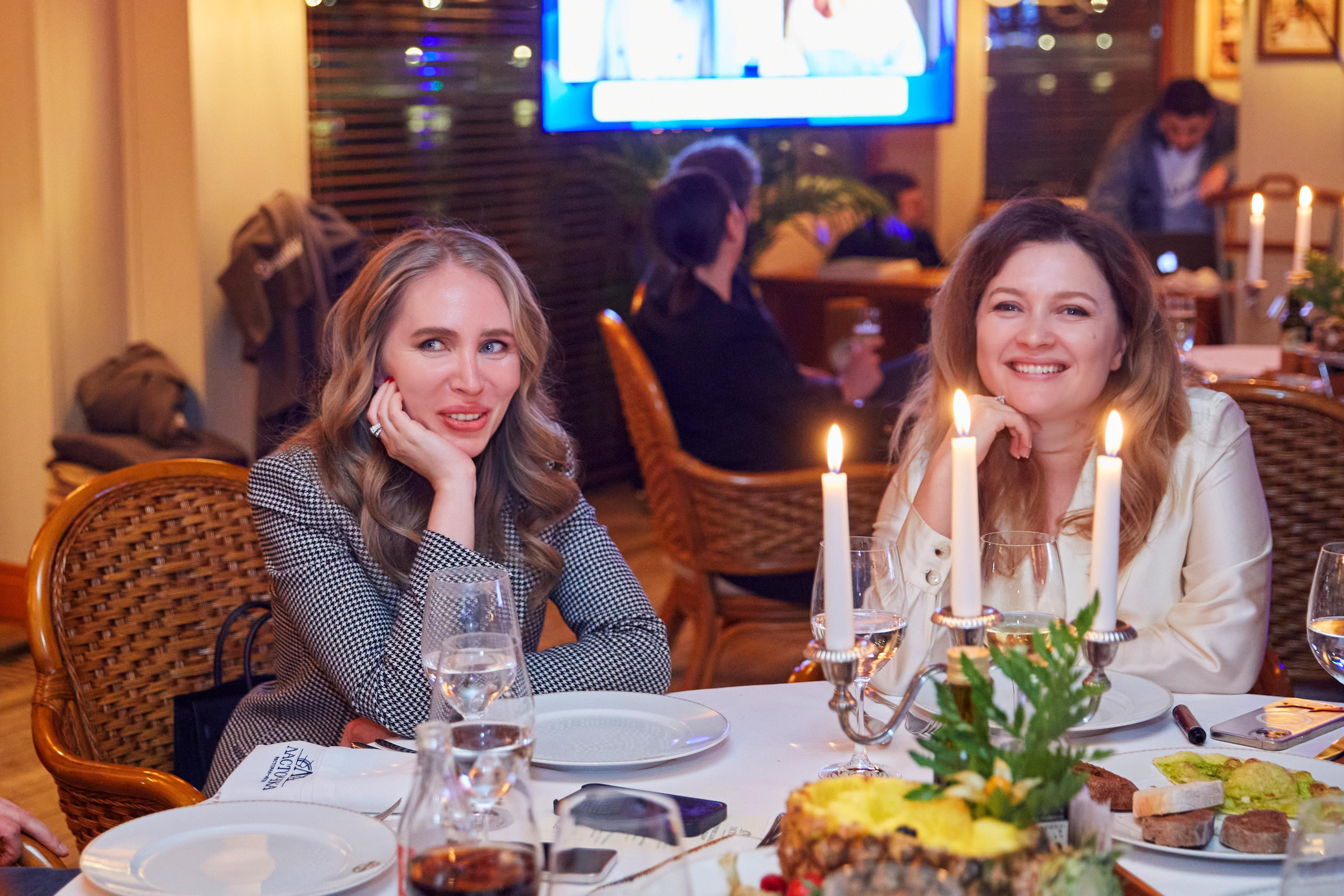 День Рождения Анастасии в ресторане Ласточка. Фотограф ваших самых ярких событий в Москве и СПБ. Збронская Юлия