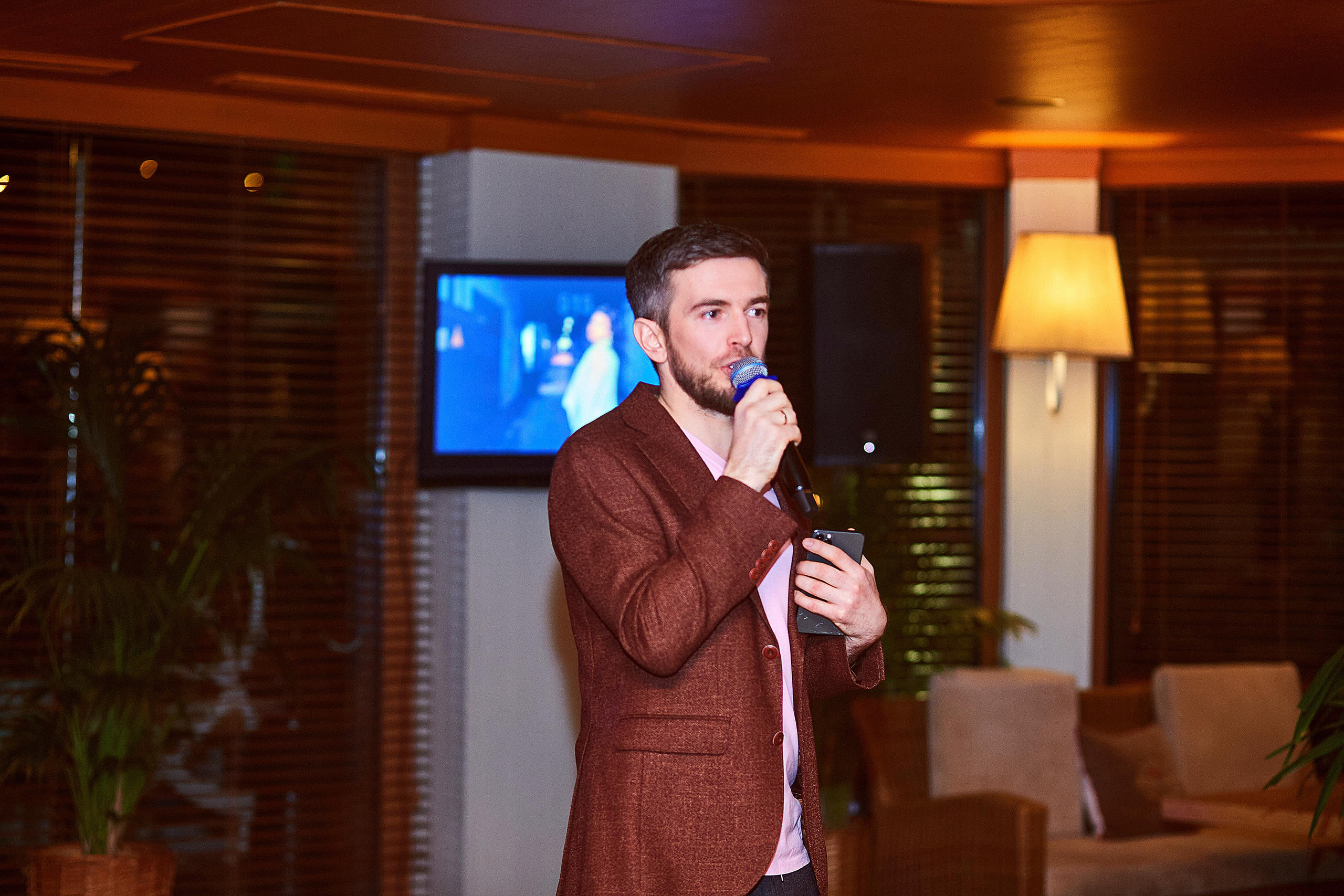 День Рождения Анастасии в ресторане Ласточка. Фотограф ваших самых ярких событий в Москве и СПБ. Збронская Юлия