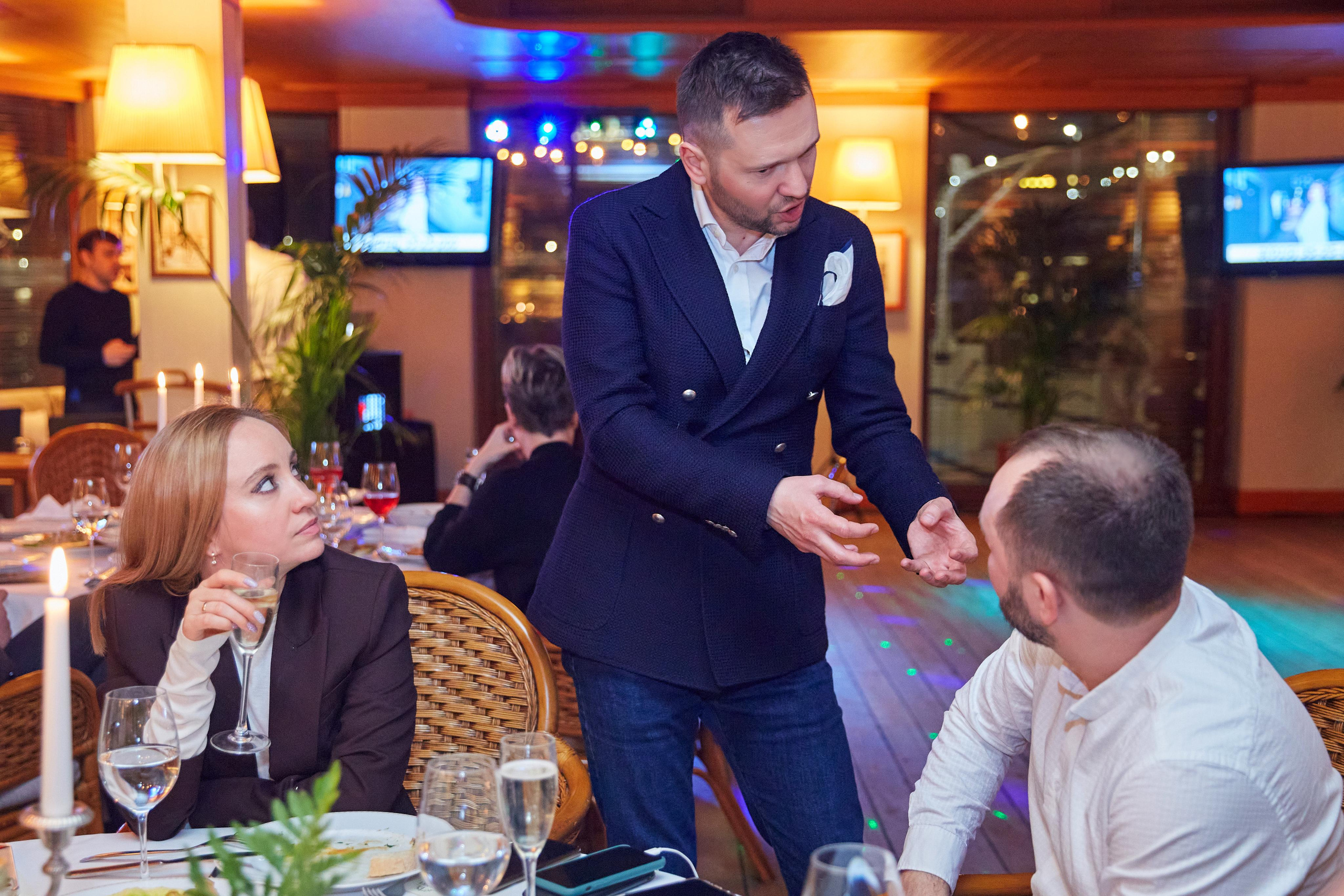 День Рождения Анастасии в ресторане Ласточка. Фотограф ваших самых ярких событий в Москве и СПБ. Збронская Юлия