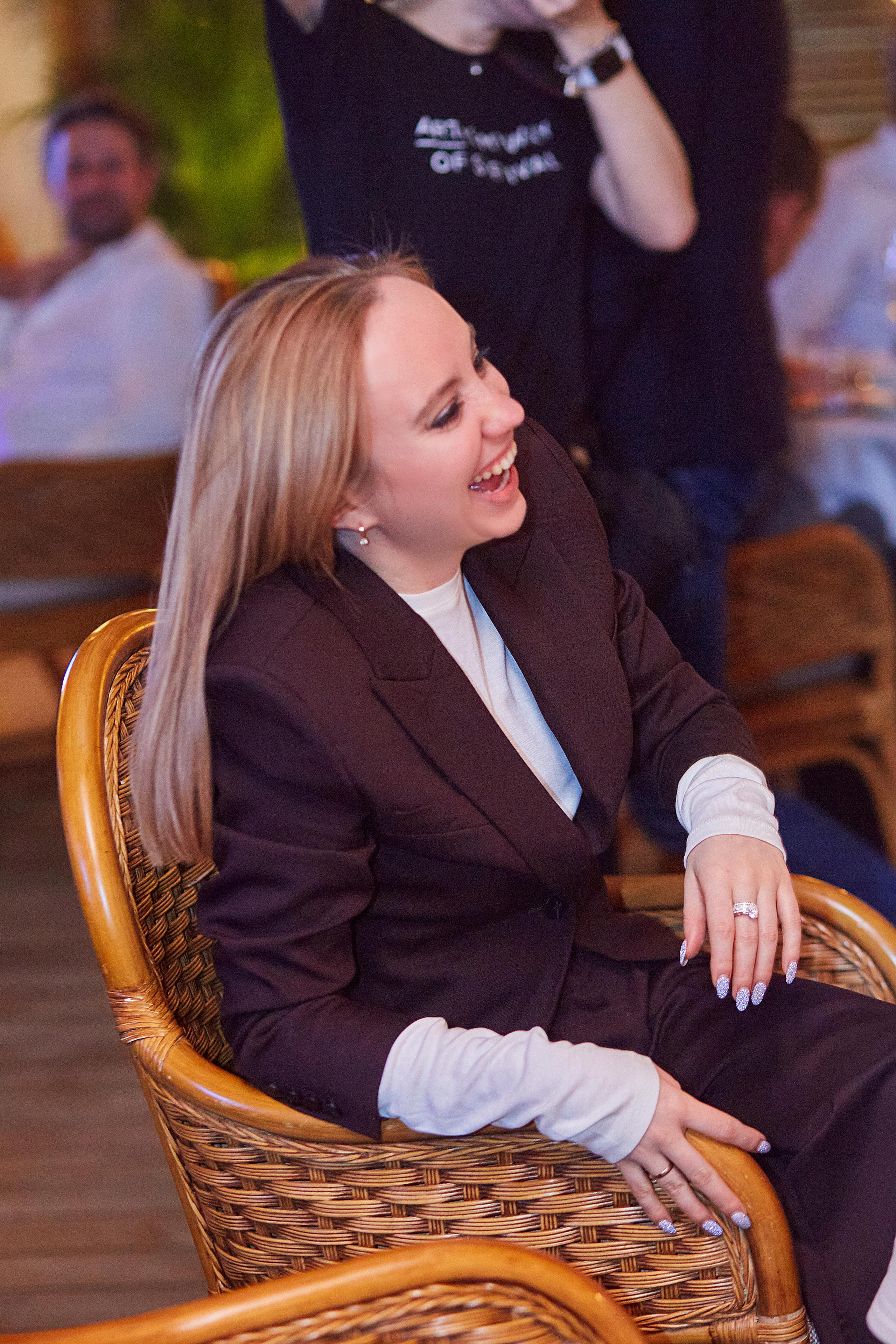 День Рождения Анастасии в ресторане Ласточка. Фотограф ваших самых ярких событий в Москве и СПБ. Збронская Юлия