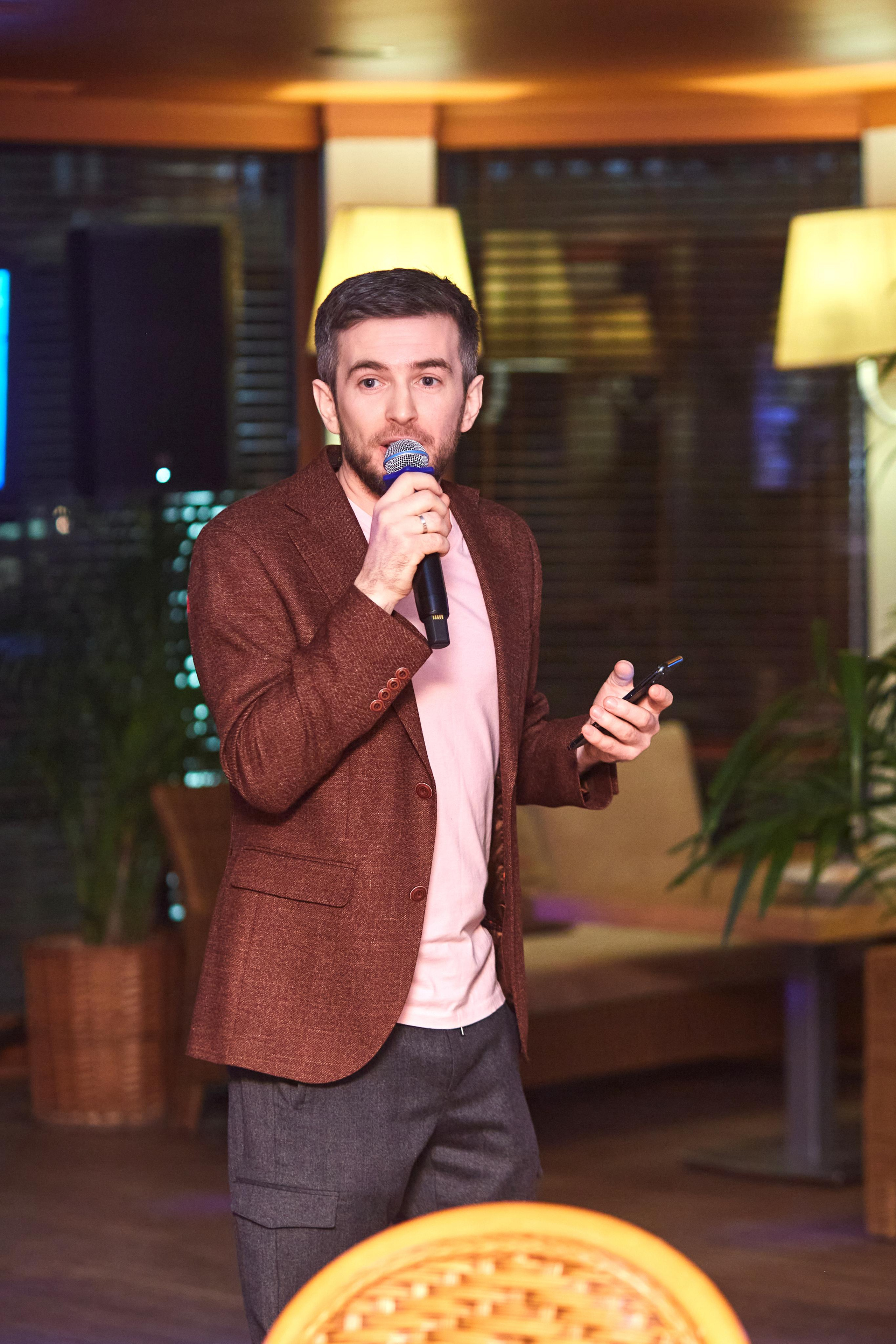 День Рождения Анастасии в ресторане Ласточка. Фотограф ваших самых ярких событий в Москве и СПБ. Збронская Юлия