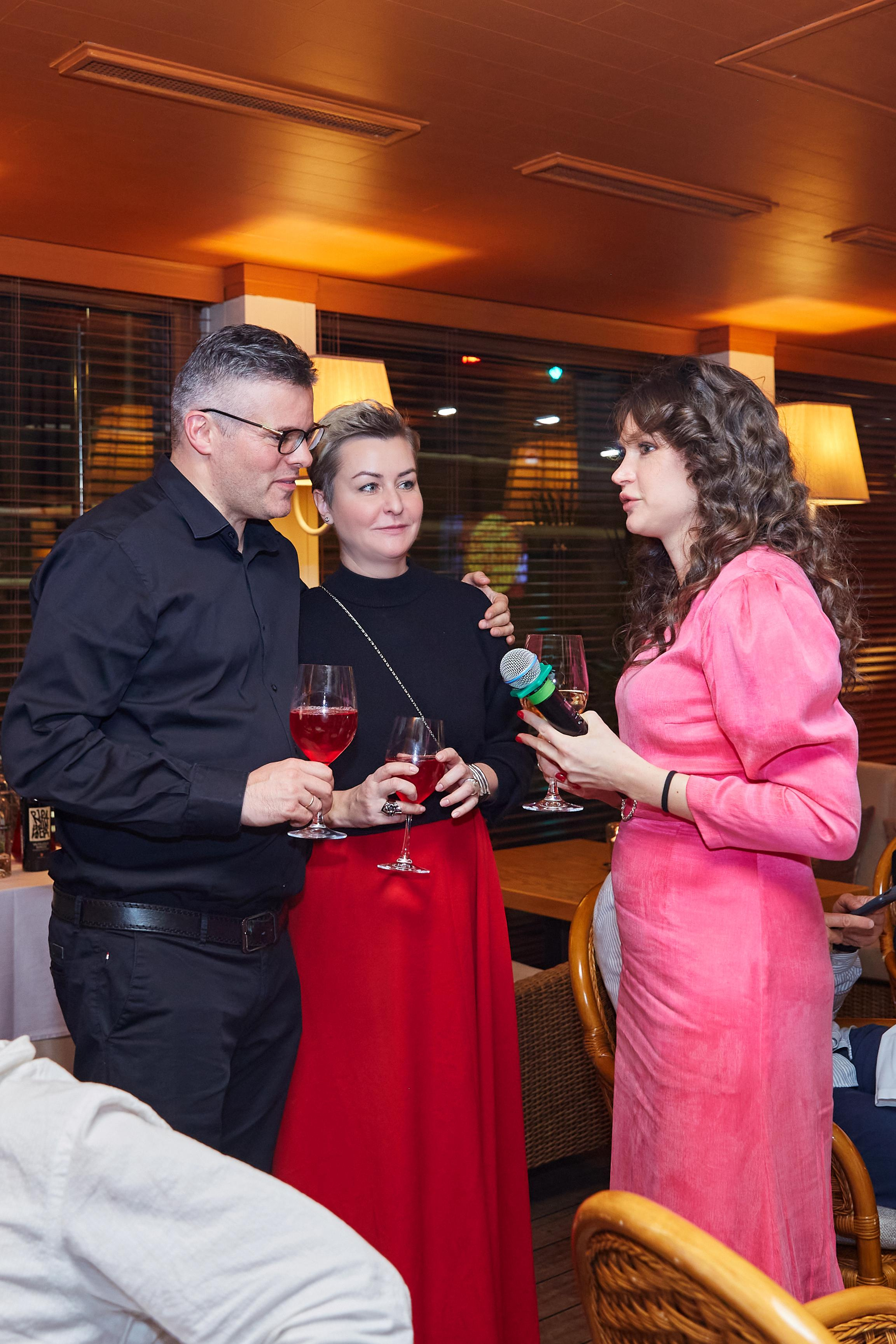 День Рождения Анастасии в ресторане Ласточка. Фотограф ваших самых ярких событий в Москве и СПБ. Збронская Юлия