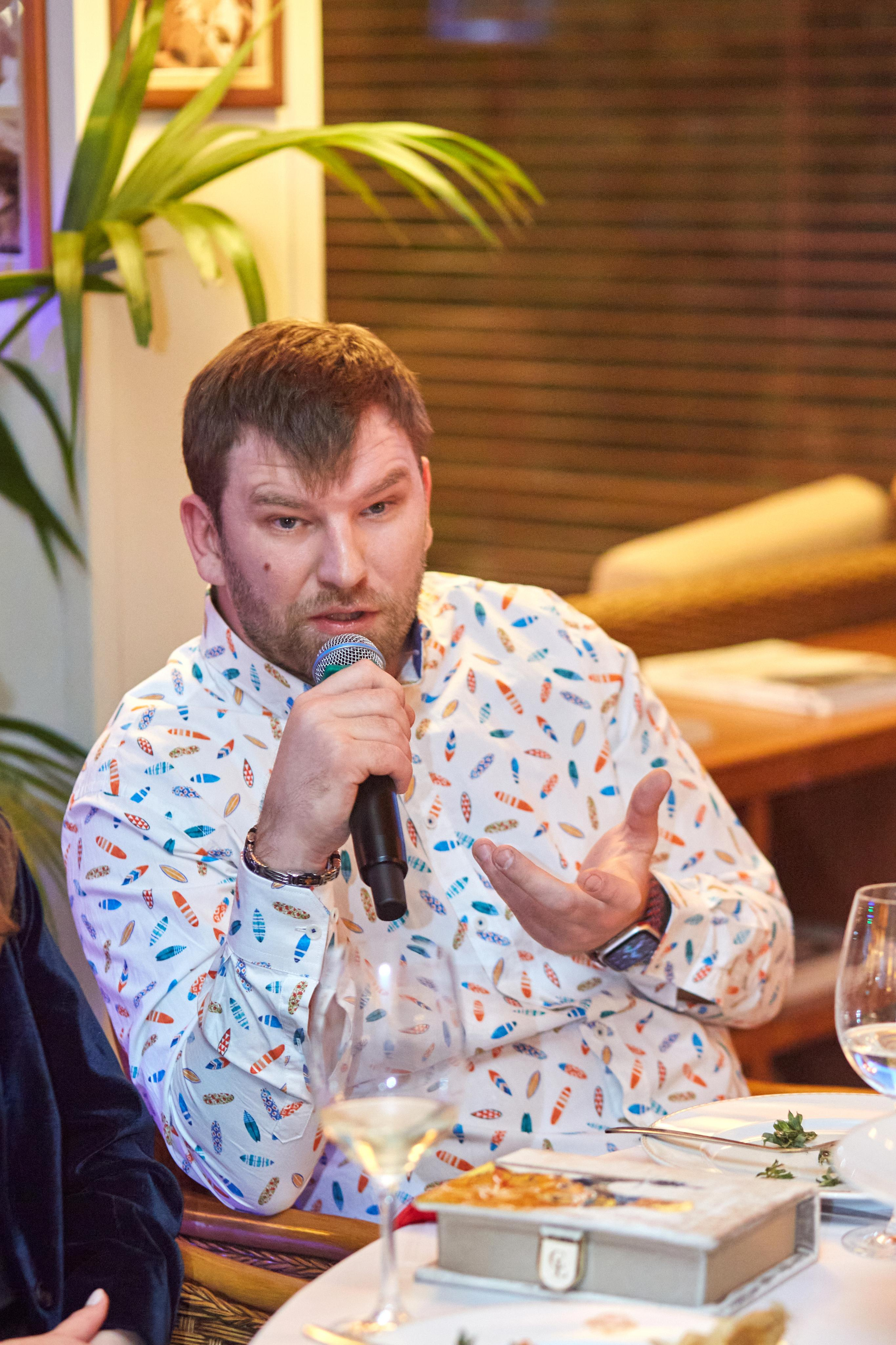 День Рождения Анастасии в ресторане Ласточка. Фотограф ваших самых ярких событий в Москве и СПБ. Збронская Юлия