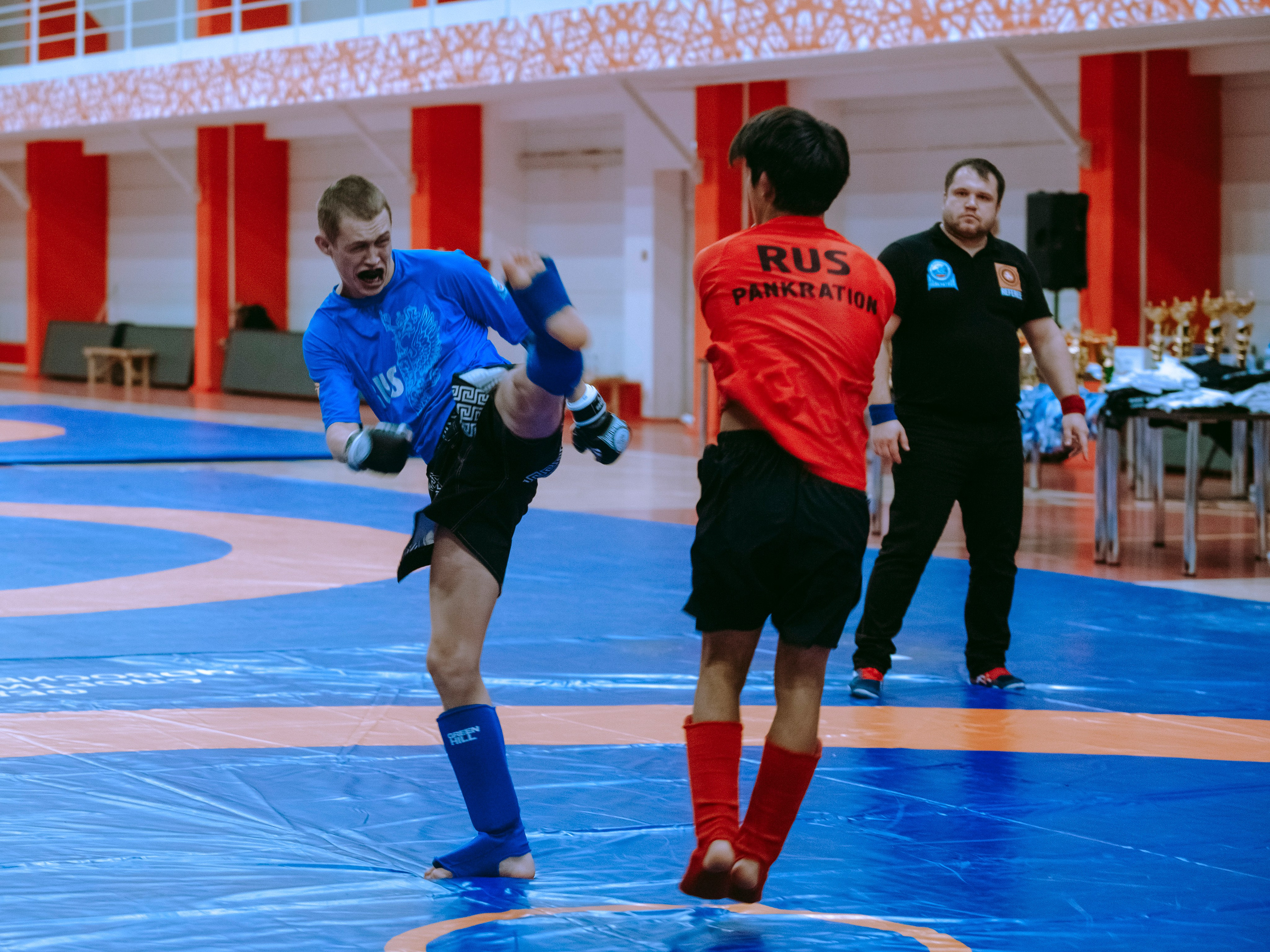 Кубок России по спортивной борьбе панкратион `23. Портретный фотограф в Москве Дарья Цезария