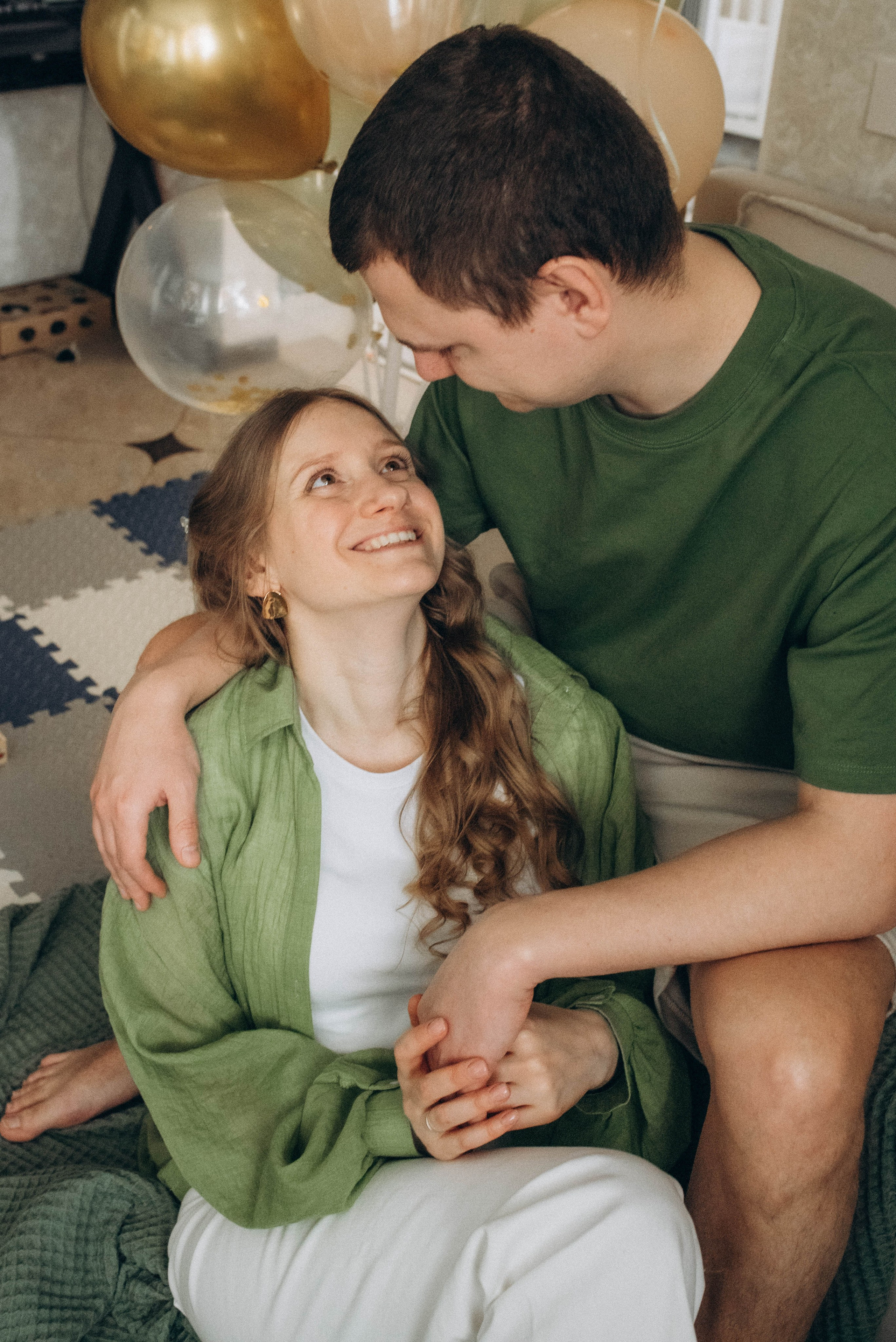 Семейная фотосессия ко дню рождения малыша. Семейный фотограф в Железнодорожном Масаева Елена