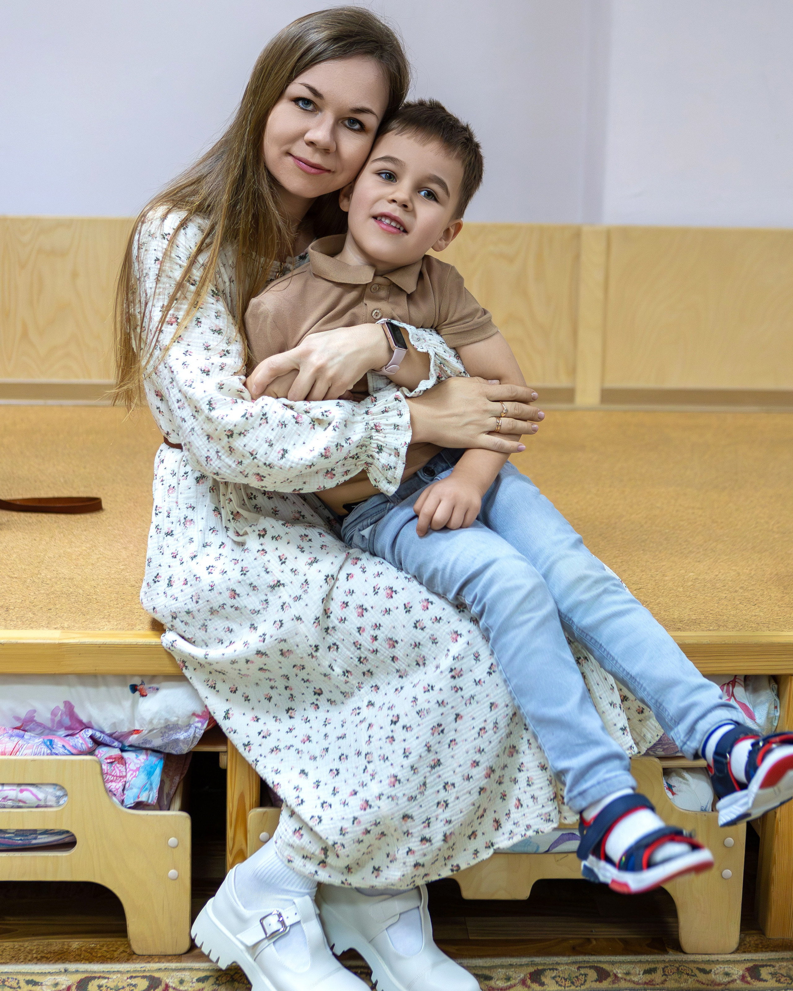 МК к 8 марта. Выпускные альбомы и школьный фотограф в Подольске, Троицке, Щербинке, Москве и Московской области