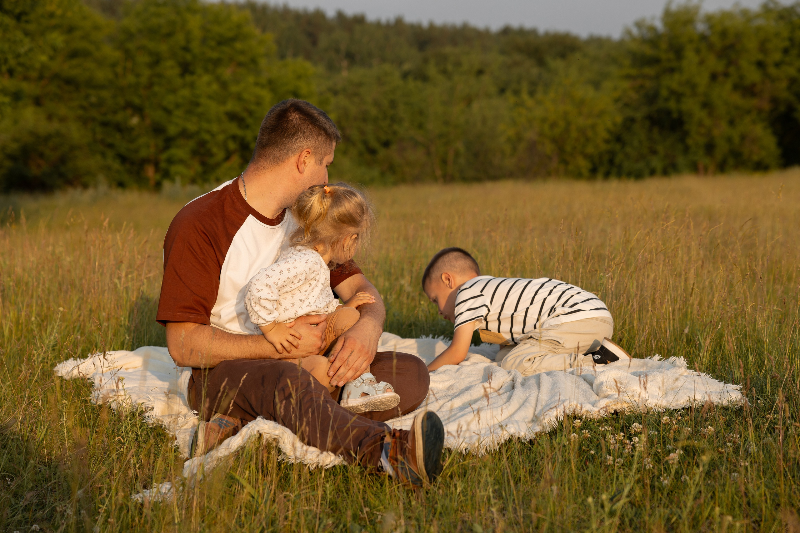 В поле. Семейный и свадебный фотограф в Челябинске Мария Леонтьева