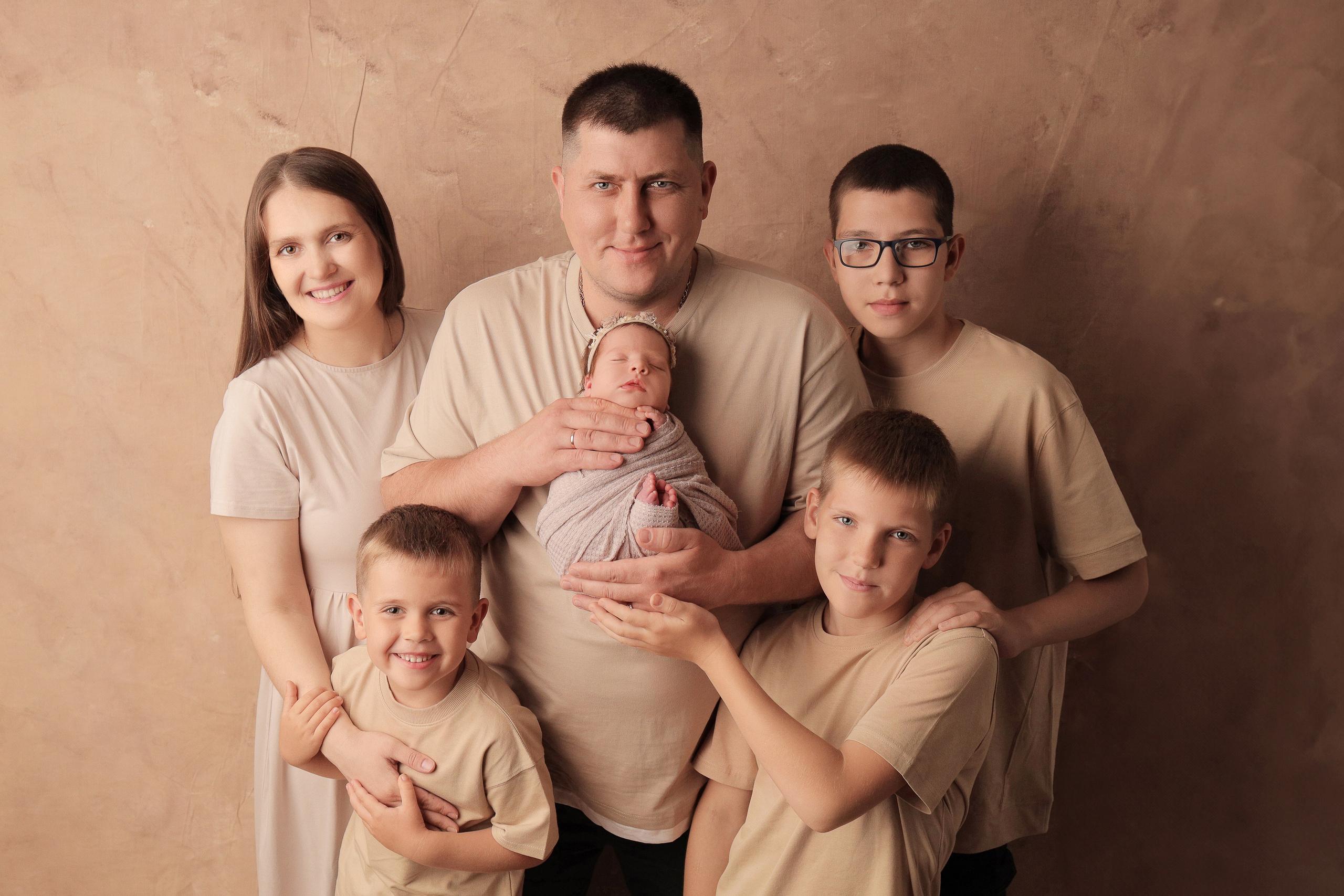 Новорожденные девочки. Фотограф новорожденных в Новокузнецке Анна Горошникова
