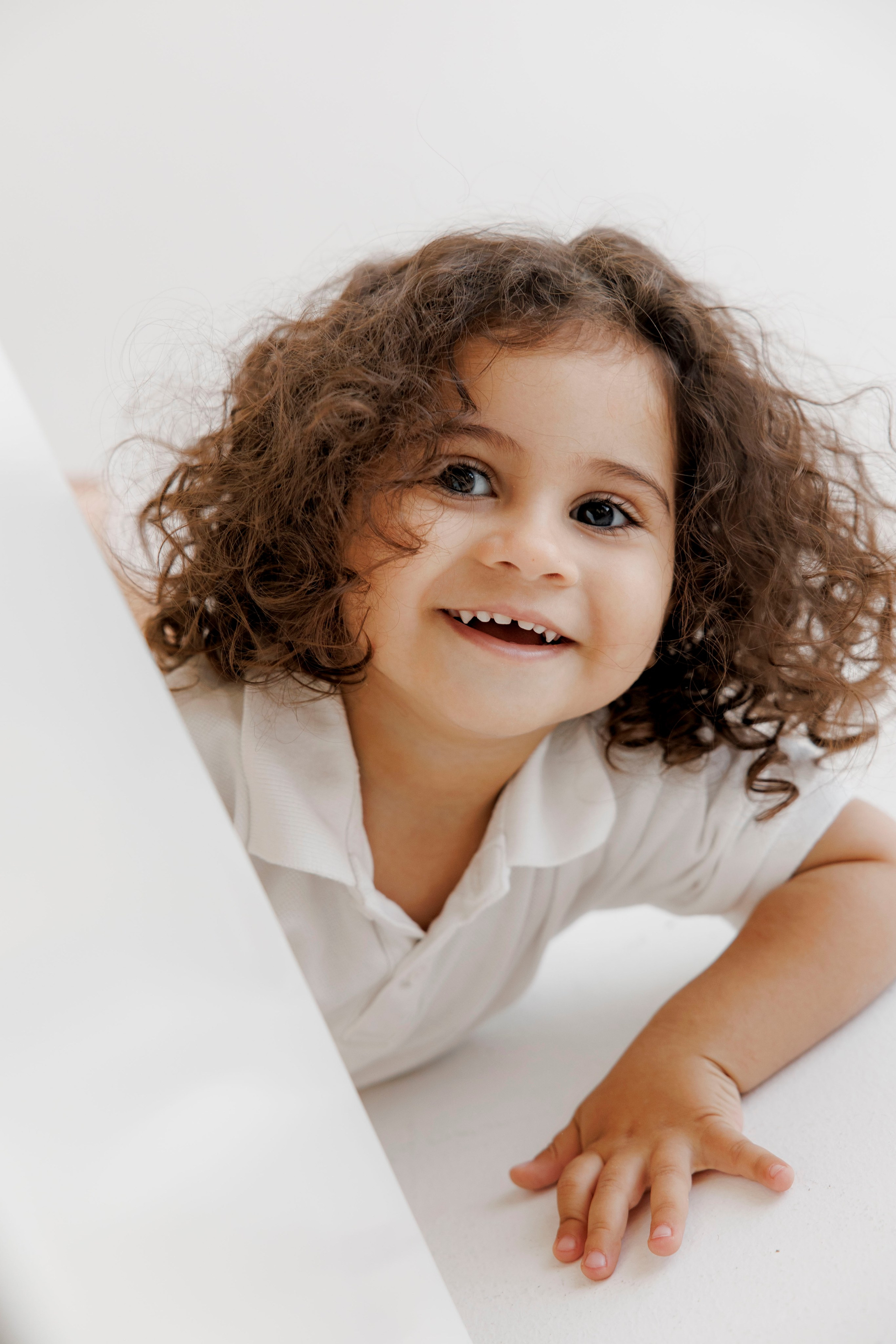 Family photoshoot inside the studio in Hadera. Wedding and family photographer