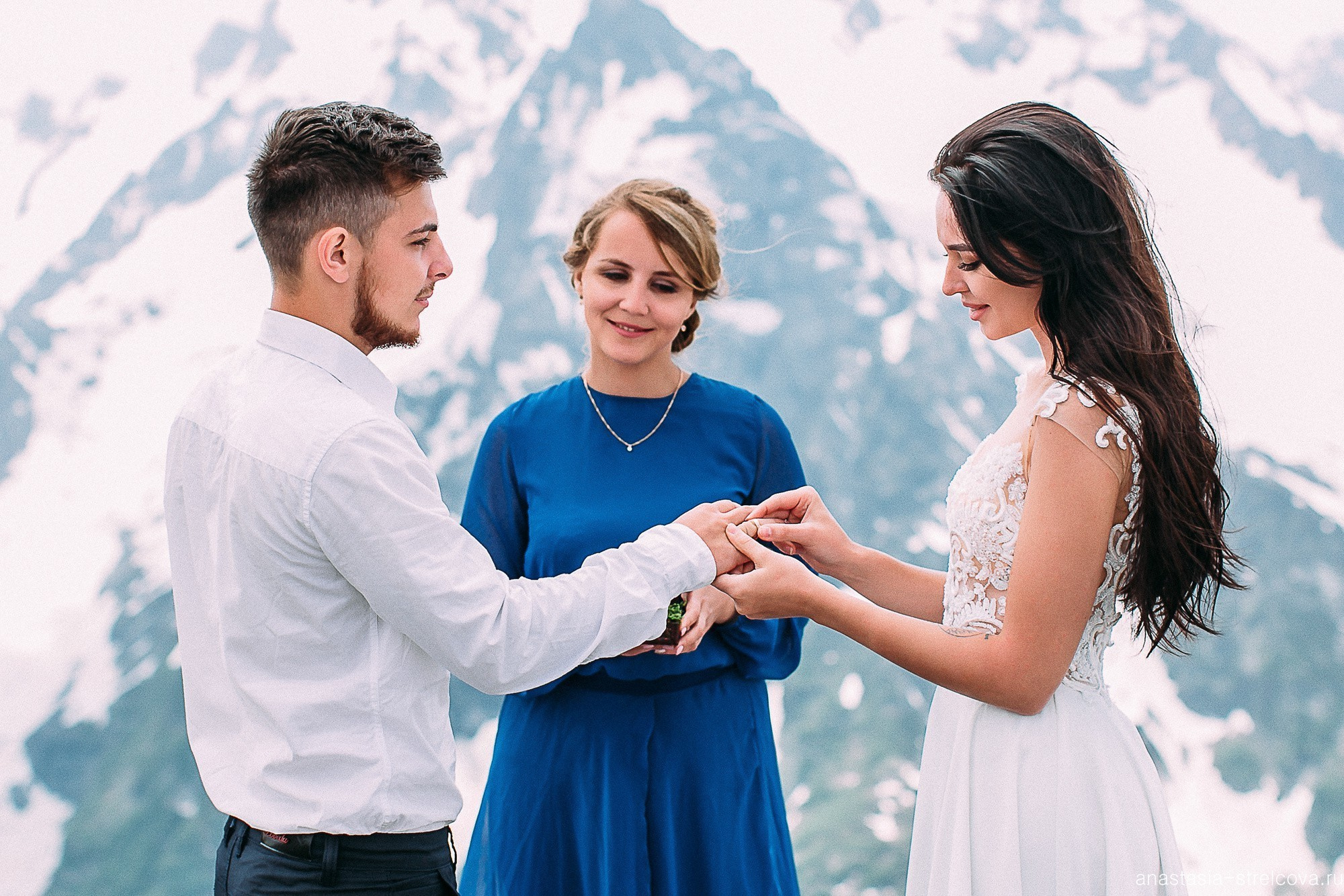 Главная - Хава и Артём свадьба на Домбае  - Свадебный фотограф Анастасия Стрельцова