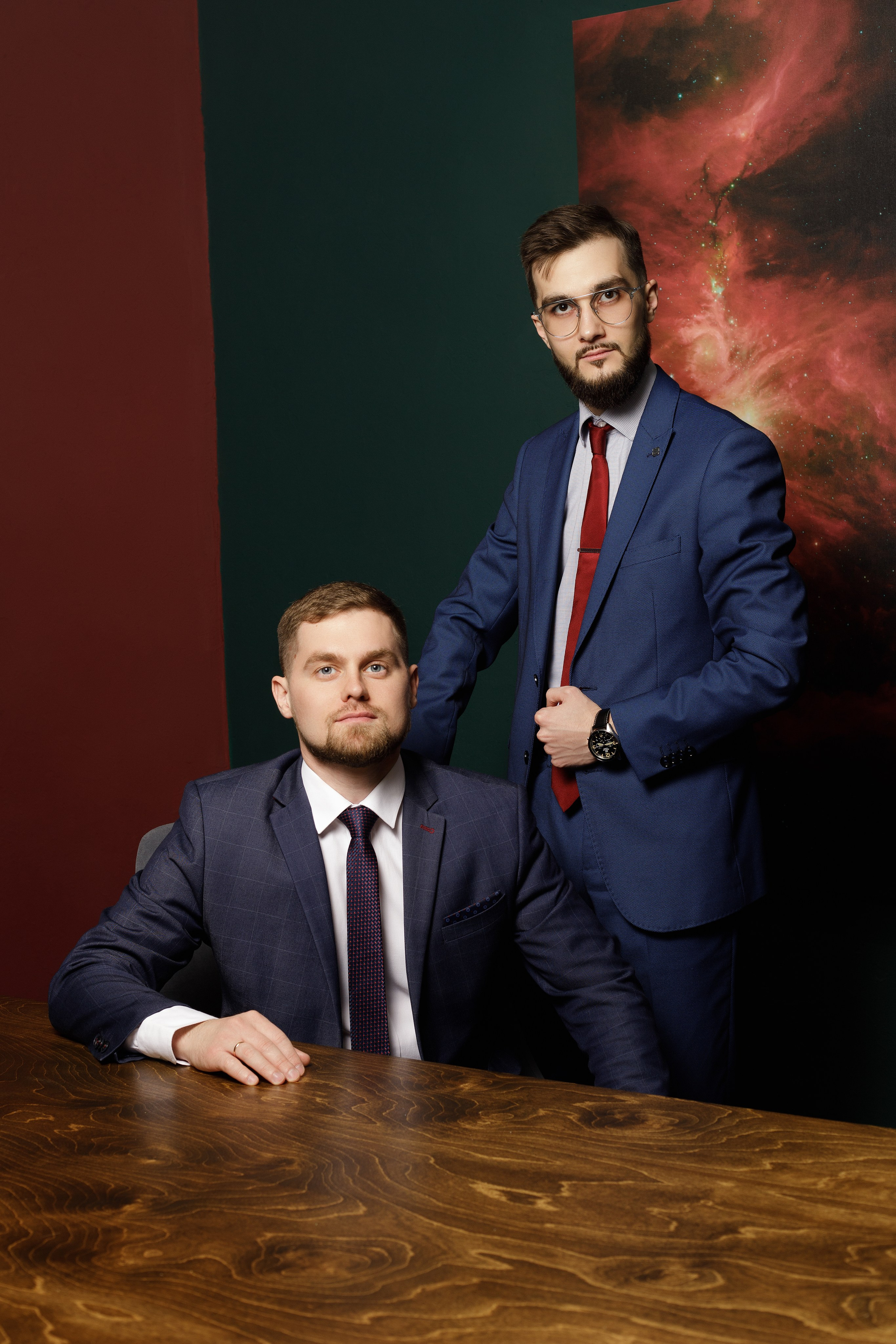 Деловой портрет. Профессиональный фотограф в Тюмени Даша Михнова. Бизнес, Будуарные, Семейные фотосессии