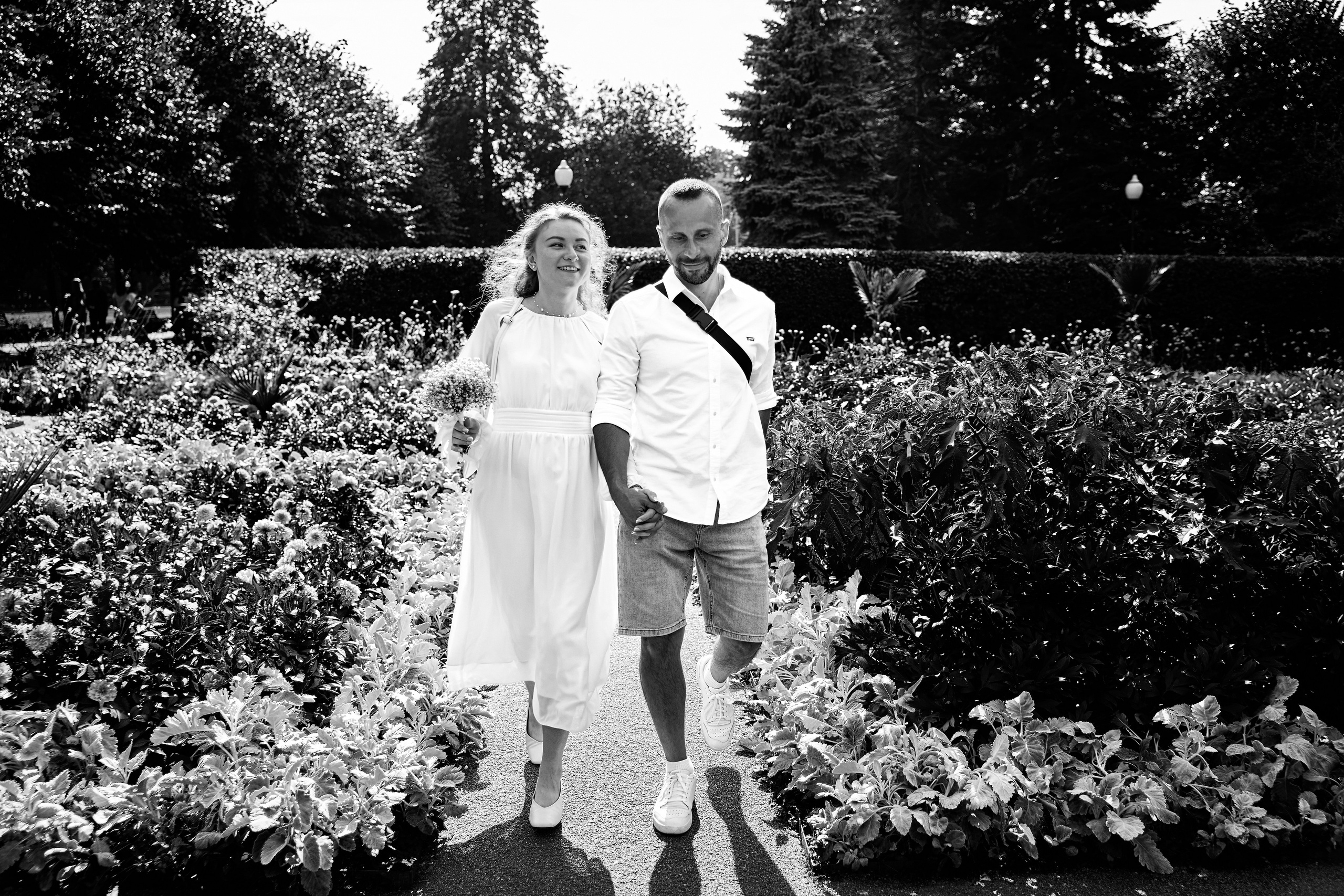 Свадебная прогулка в парке Горького в Москве