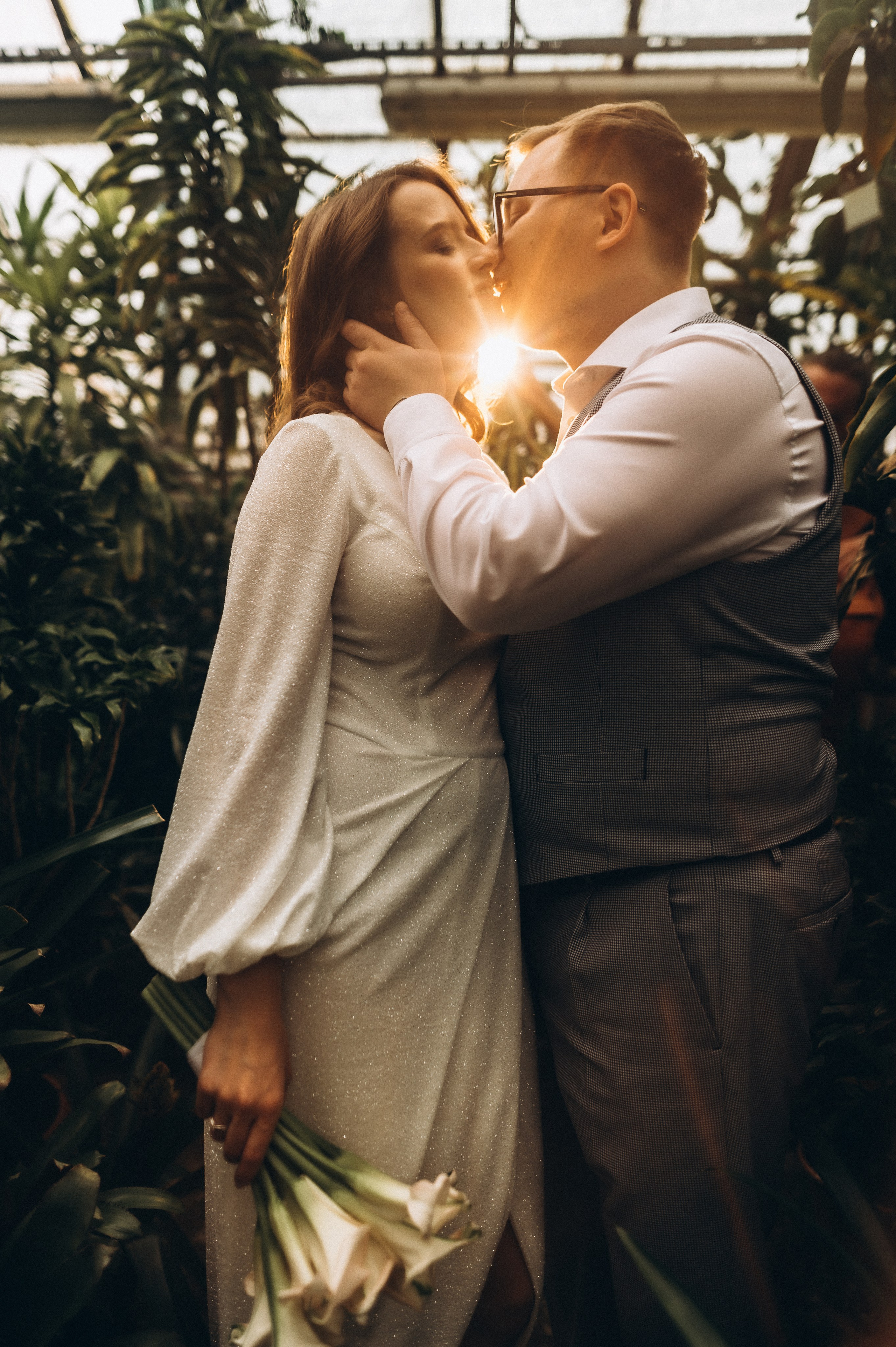 Загс+Оранжерея (камерная свадьба). Фотограф ПИТЕР СПБ Надежда Баранова