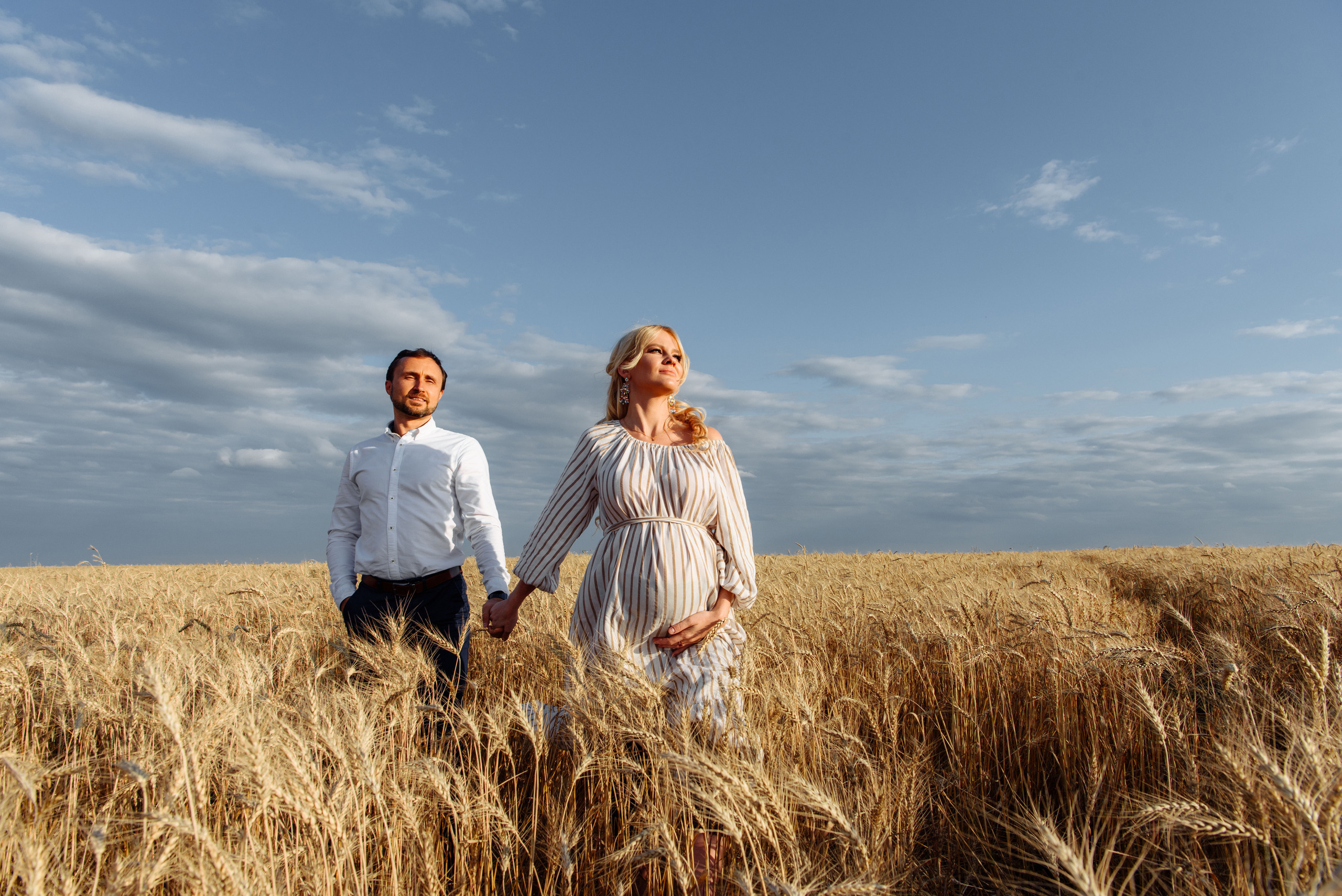 Фотосессия беременности в поле. Свадебный и семейный фотограф в Уфе | Винс Константин | Фотопроекты