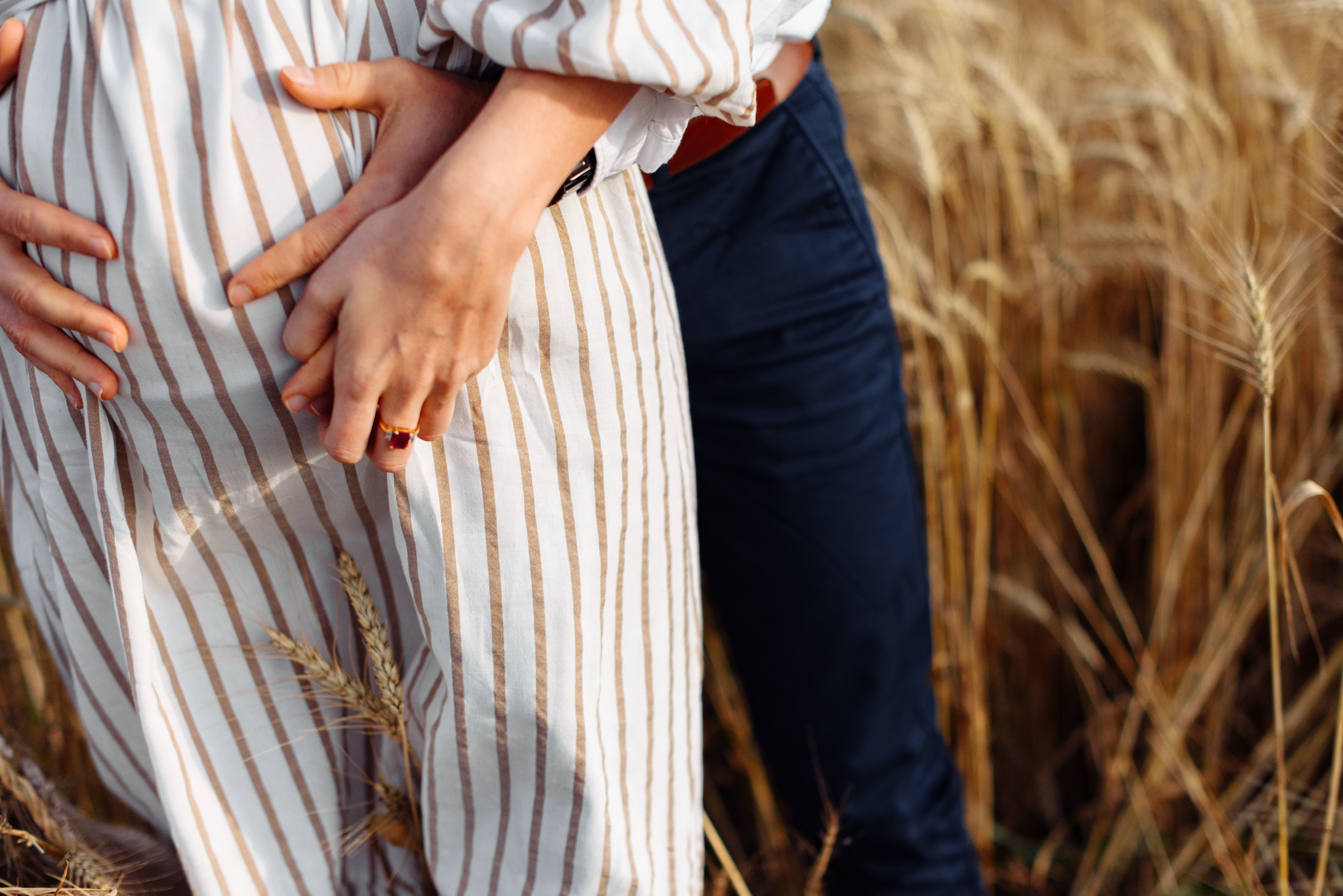 Фотосессия беременности в поле. Свадебный и семейный фотограф в Уфе | Винс Константин | Фотопроекты