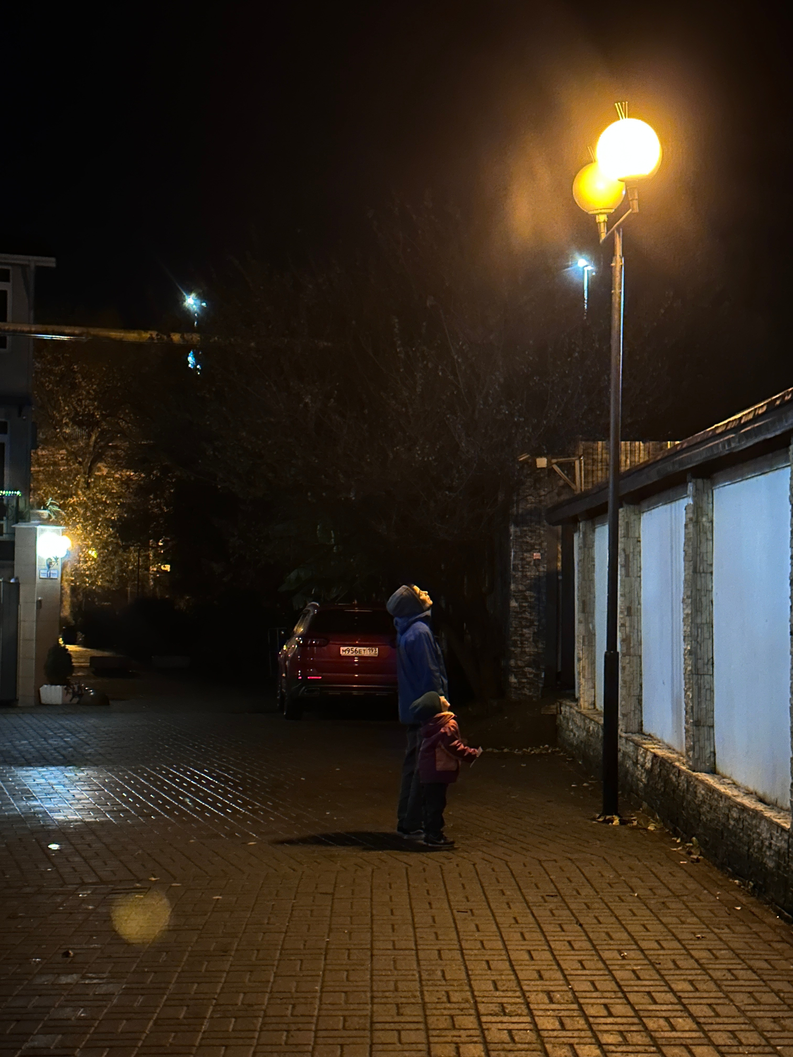 Дети. Смотри, красота!