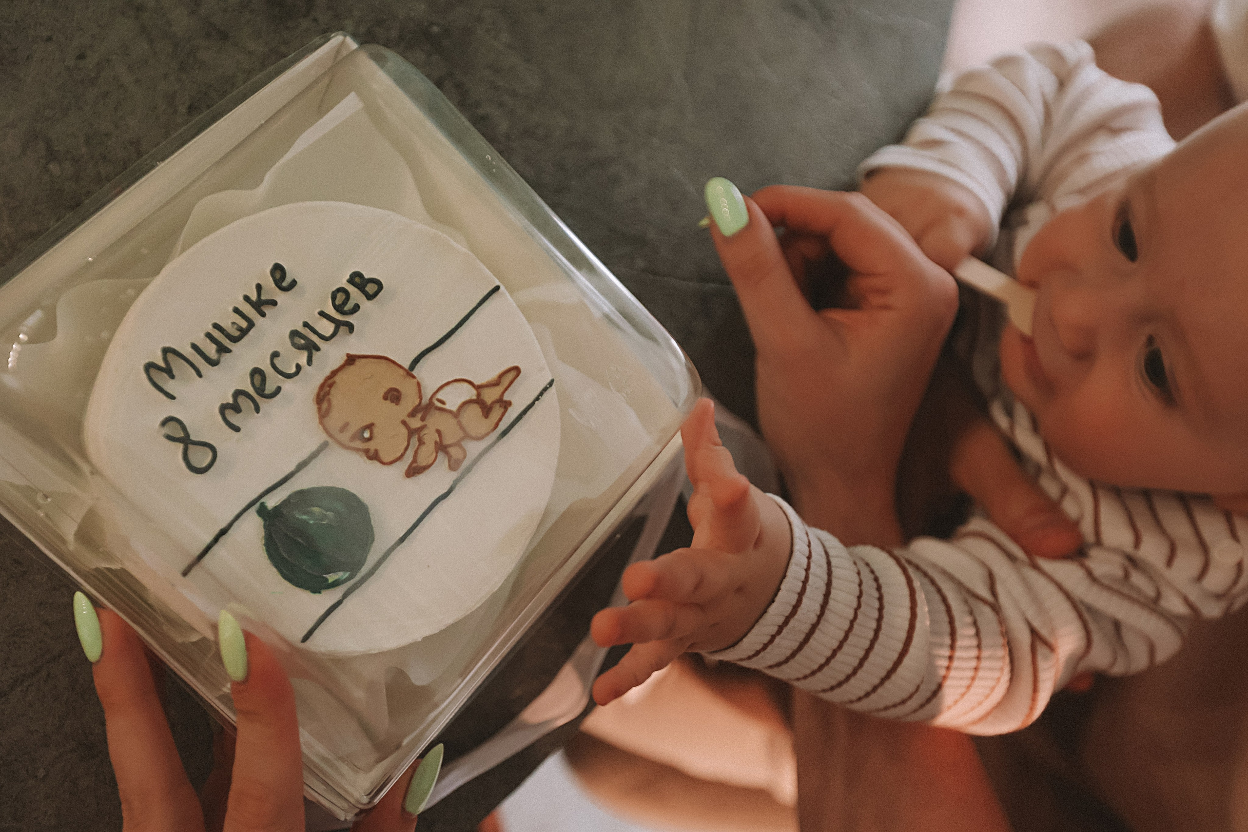 Мише 8 месяцев. Семейный фотограф Тюмень, фотограф на роды Салмина Мария