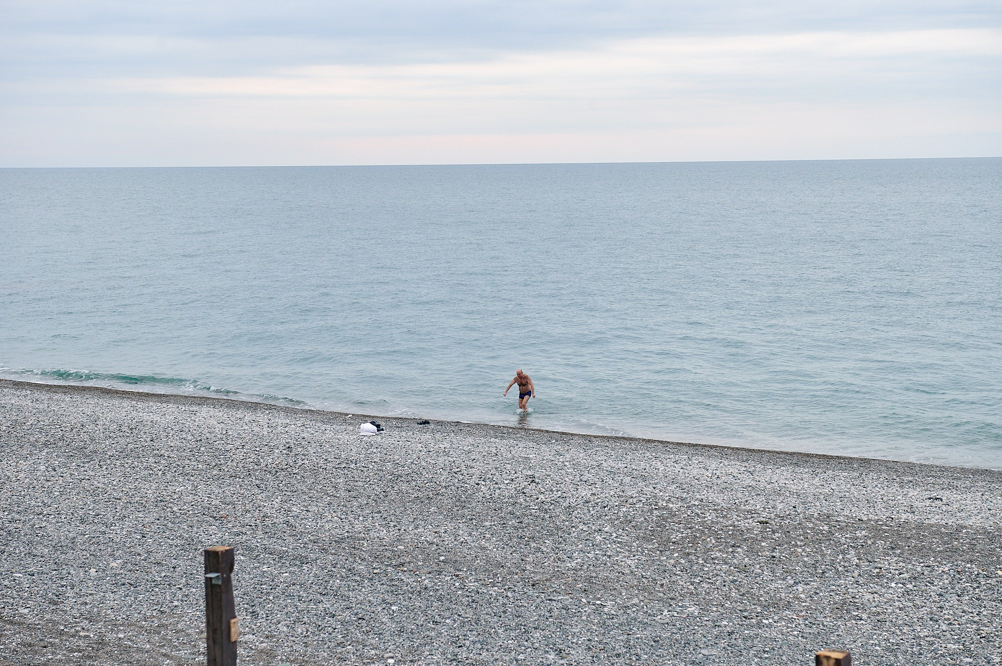 Гагра, Абхазия. Декабрь 2024. Фотографии отовсюду и обо всем