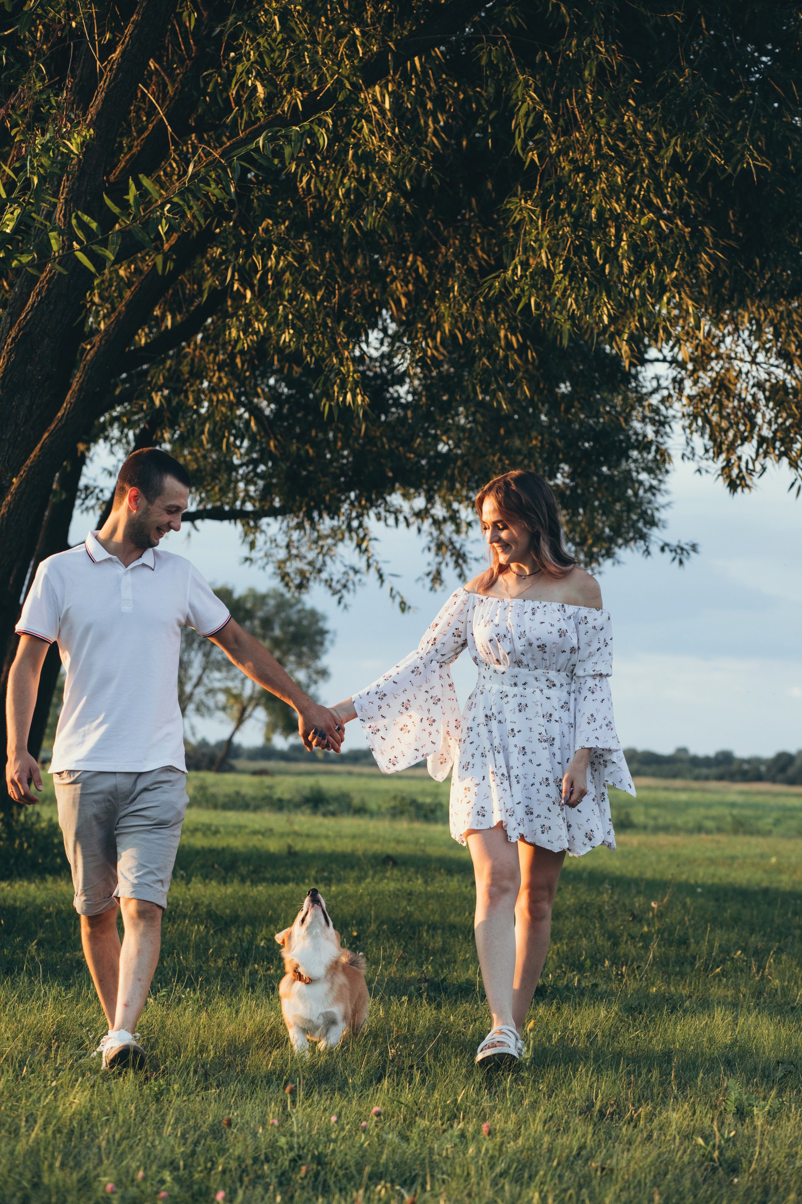 4 лапы, 2 пары ног и одно сердечко на троих ❤. Фотограф Анастасия Романова Рязань