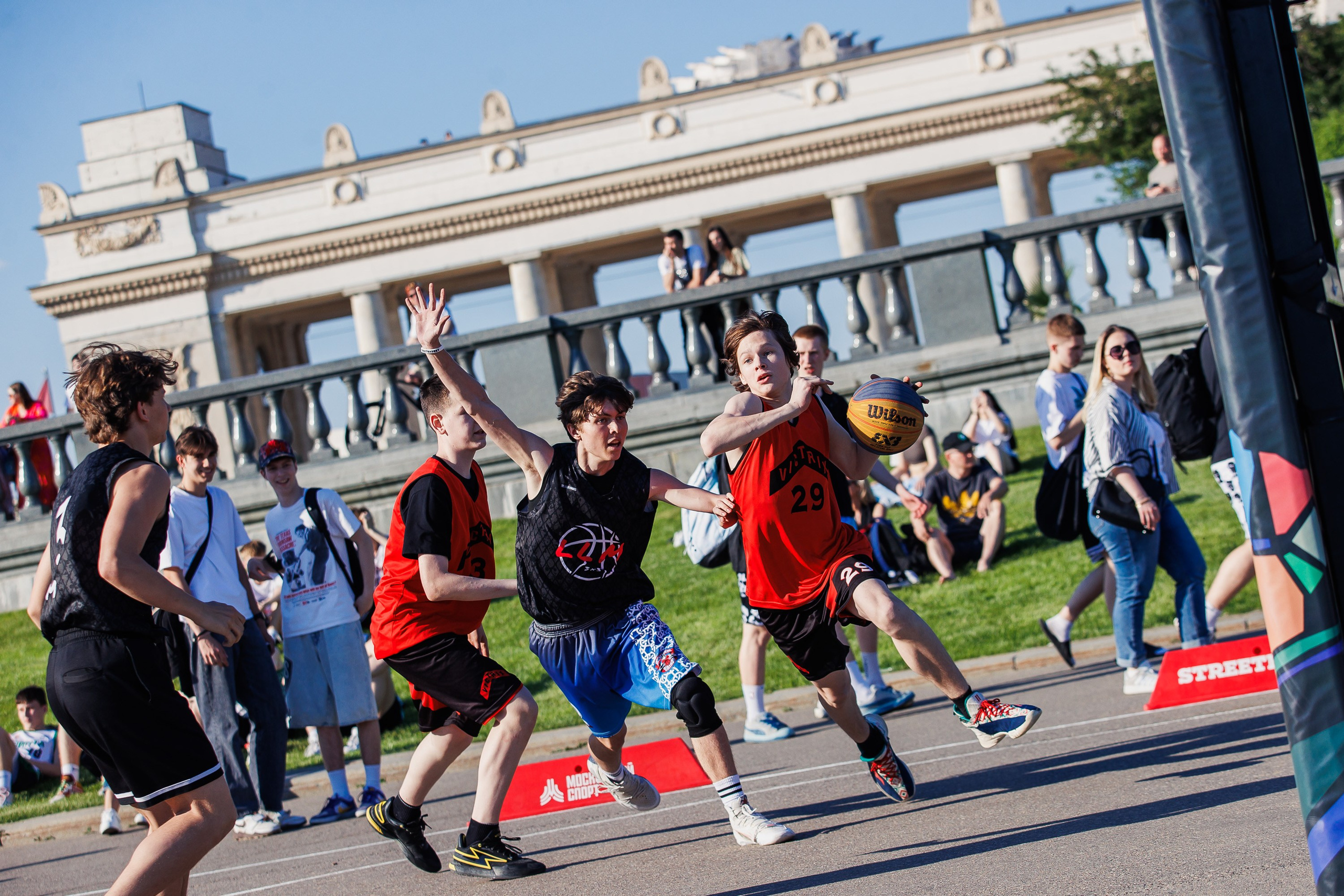 Стритбаскет тур в Парке Горького. Photographer Danil Aykin
