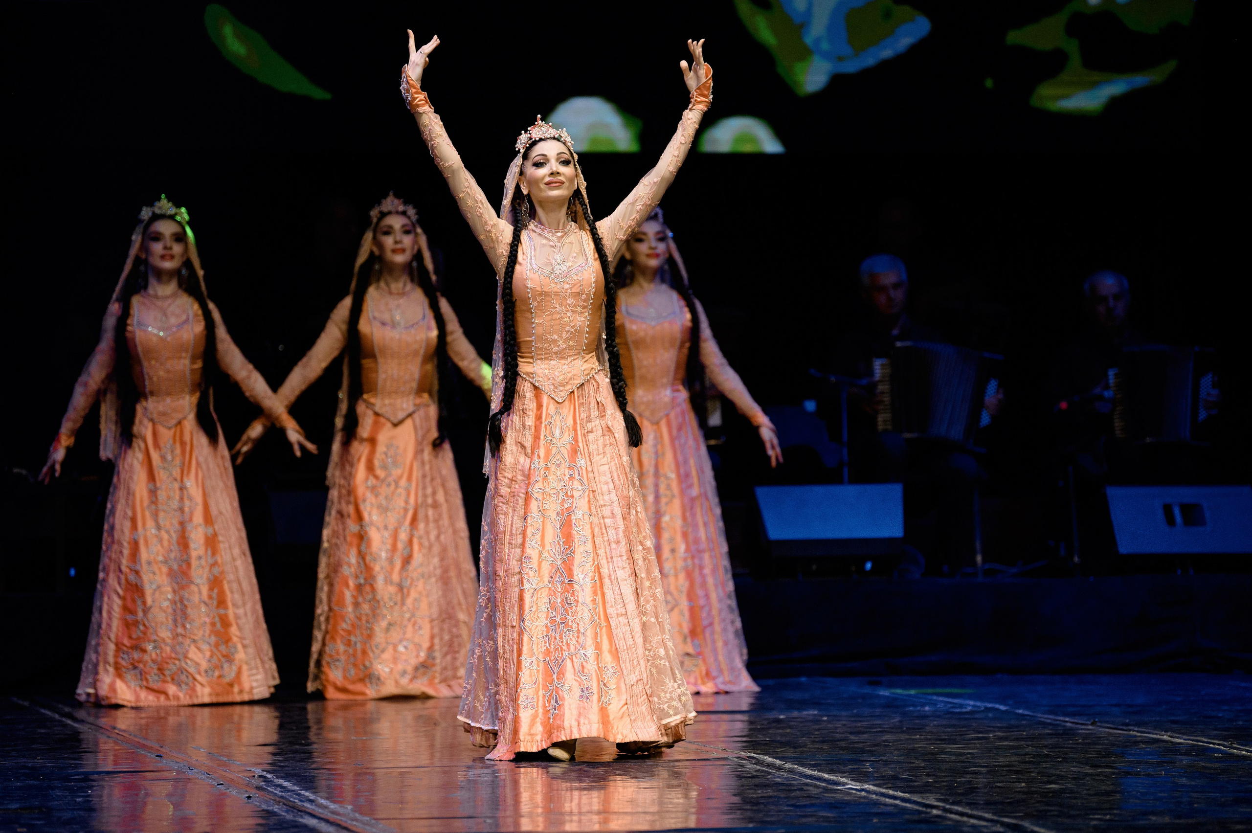 Ансамбль «Лезгинка» концерт в Махачкале. РЕПОРТАЖНЫЙ И БИЗНЕС ФОТОГРАФ В МОСКВЕ, ЕГОР НИКОЛАЕВ