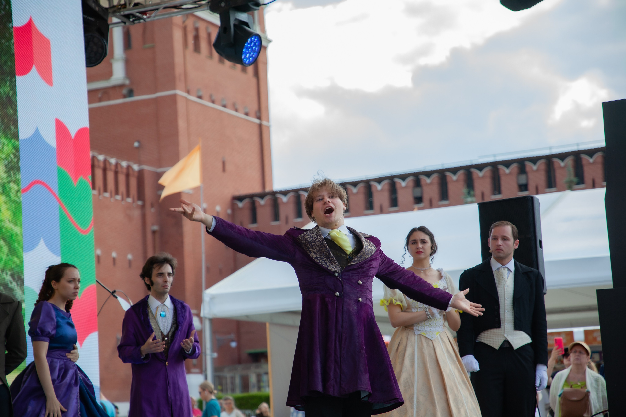 — Книжный фестиваль 2024 (концерты). Фотограф | Москва