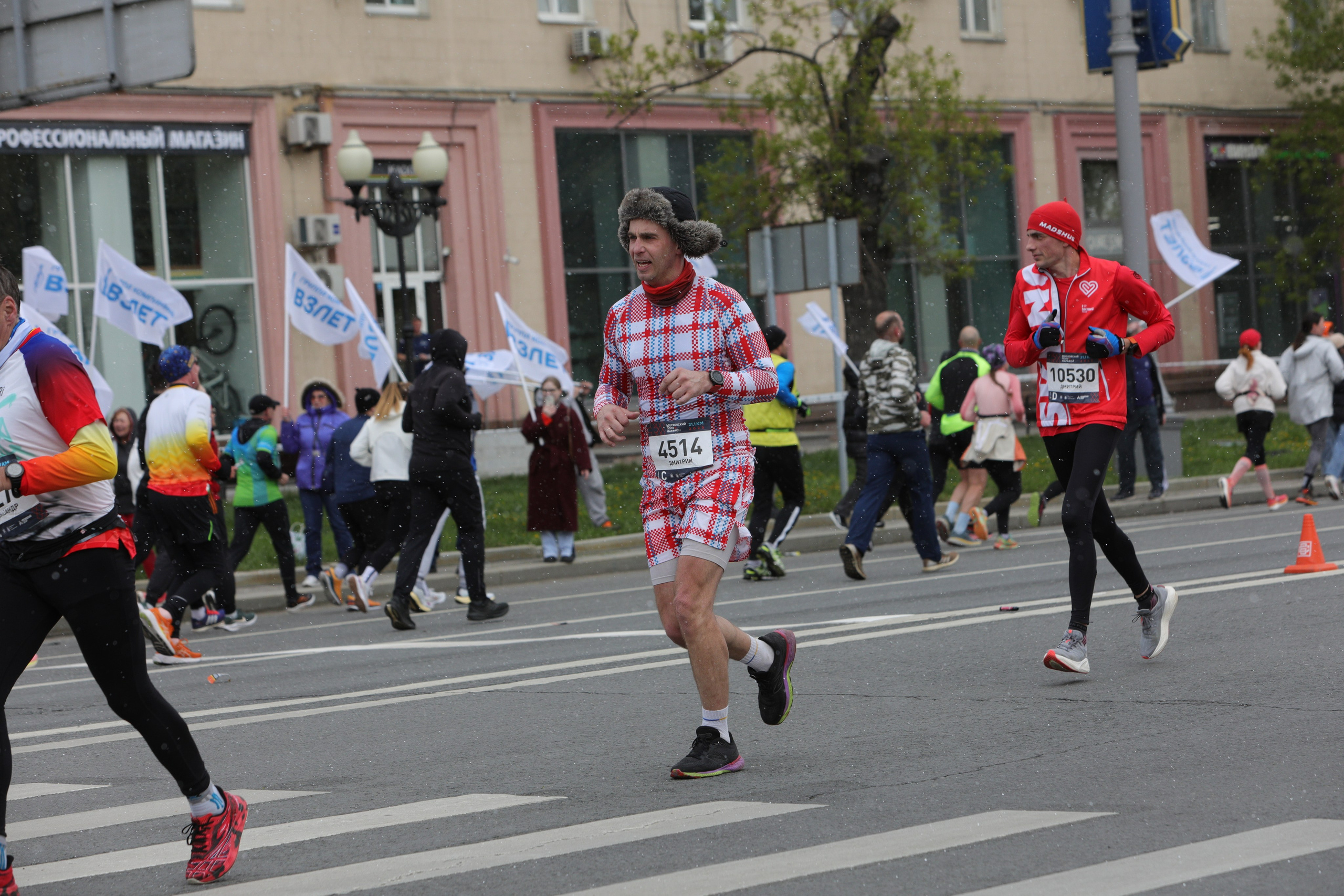 Московский полумарафон 27.04.25. Фотограф Сергей Ловкий