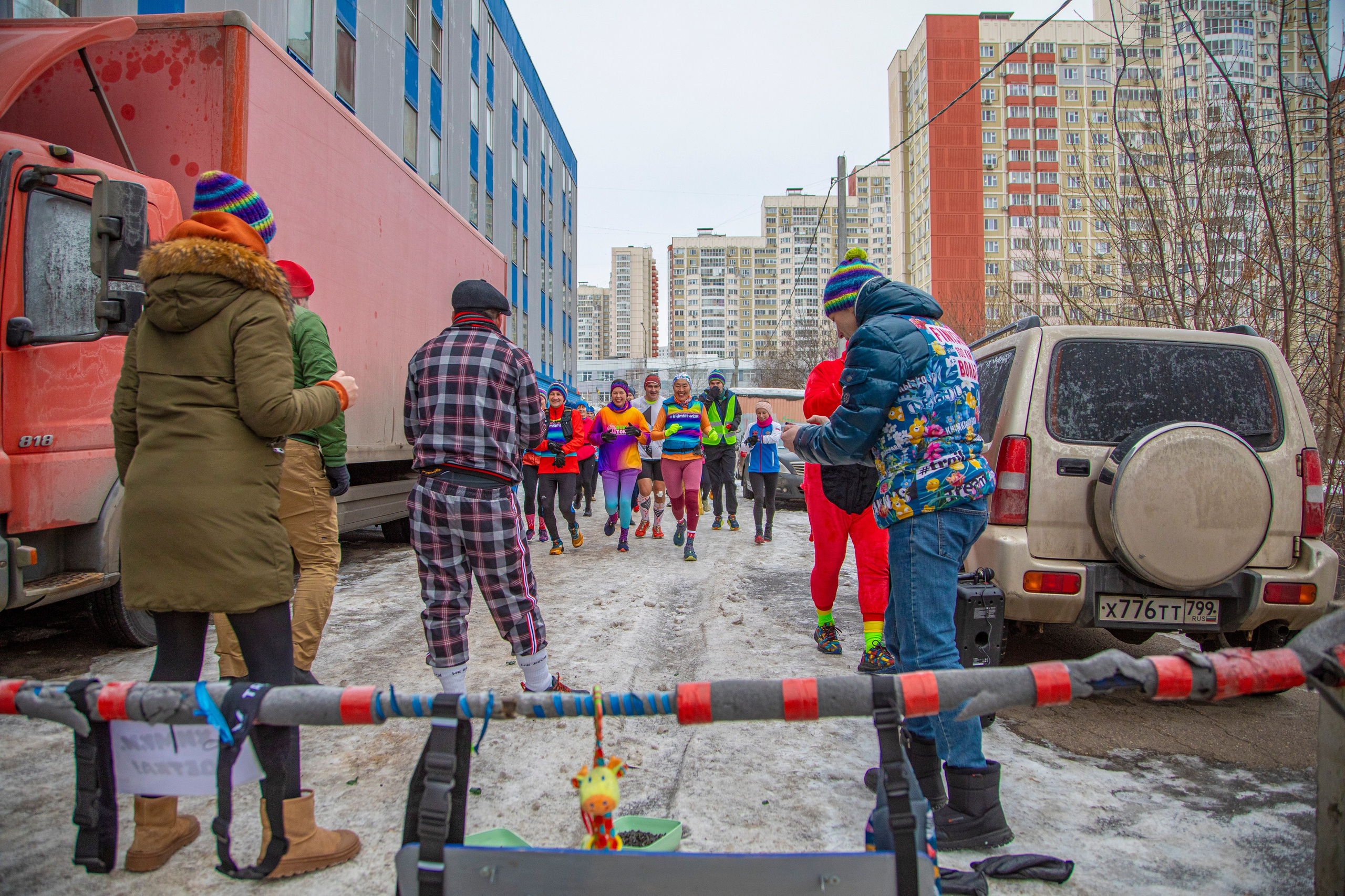 Марафон у дома, этап Химки 22.12.24. Фотограф Сергей Ловкий