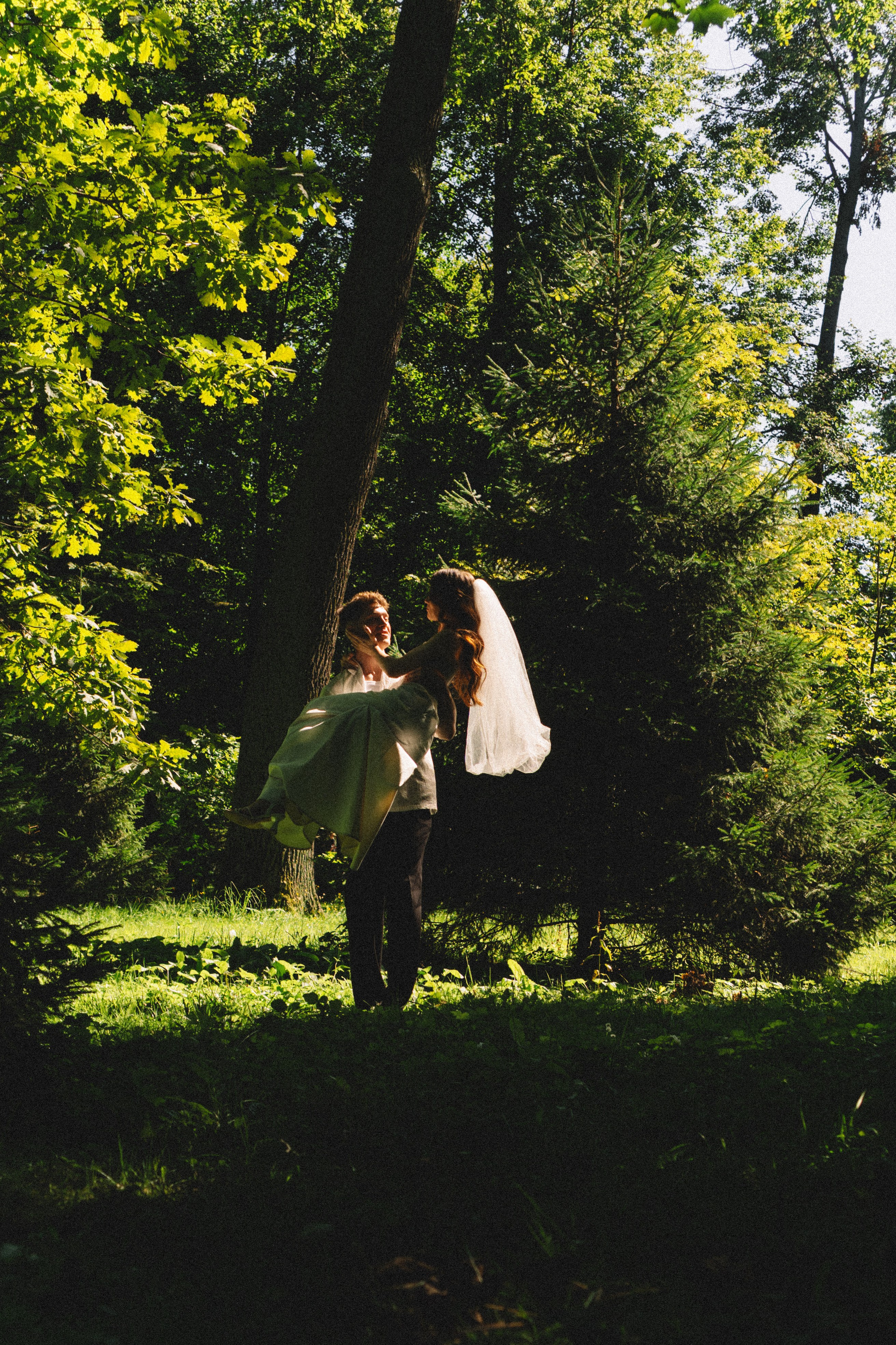 СВАДЕБНАЯ СЬЕМКА В ПЕТЕРГОФЕ И СЬЕМКА РЕПОРТАЖА В ЗАГСЕ ПЕТЕРГОФА. Профессиональный фотограф, Санкт-Петербург — Виктория Богомолова