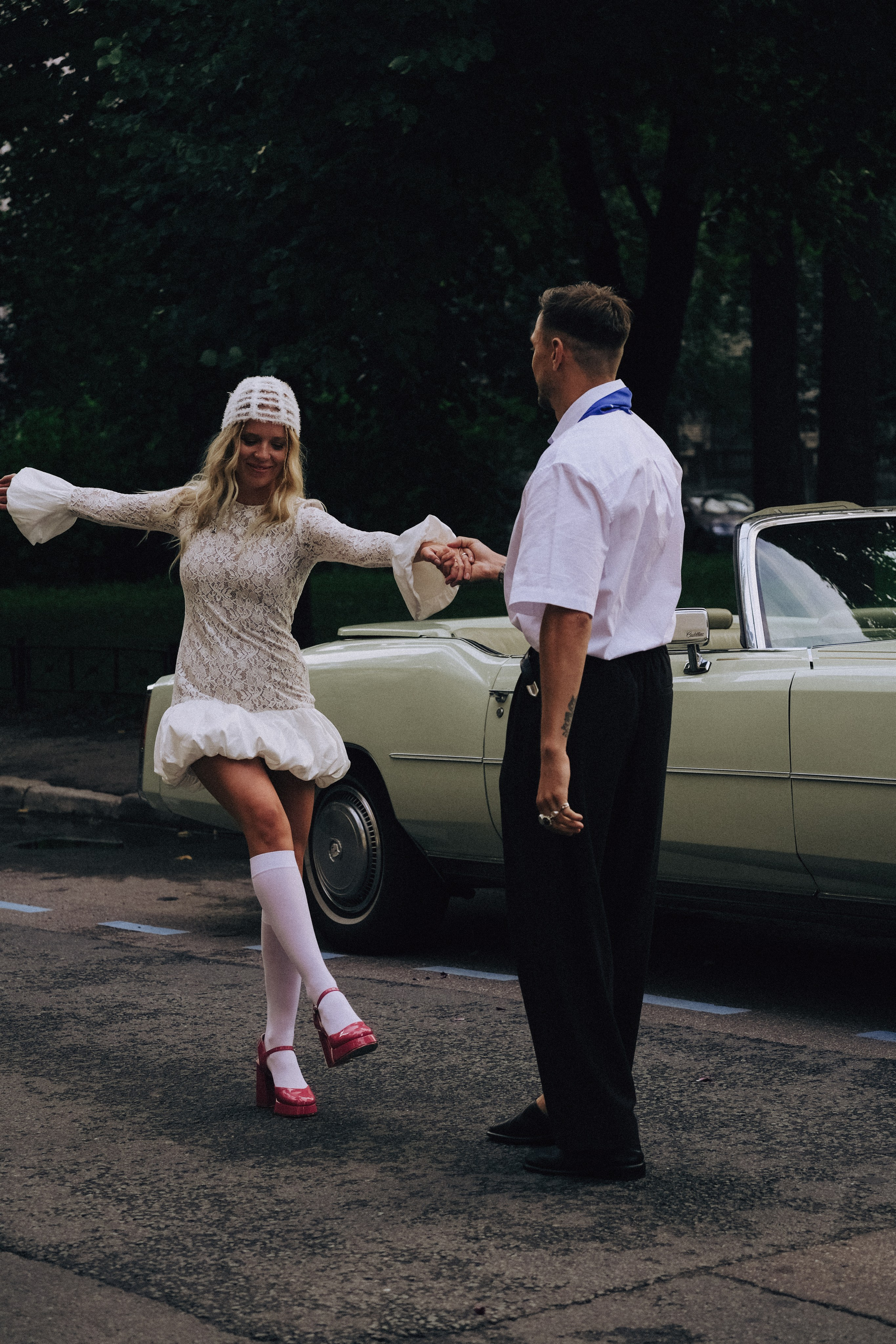 СВАДЕБНАЯ СЬЕМКА С КАБРИОЛЕТОМ В САНТК-ПЕТЕРБУРГЕ НА ПЕТРОГРАДКЕ В ОТЕЛЕ ПАНОРАМИКА. Профессиональный фотограф, Санкт-Петербург — Виктория Богомолова