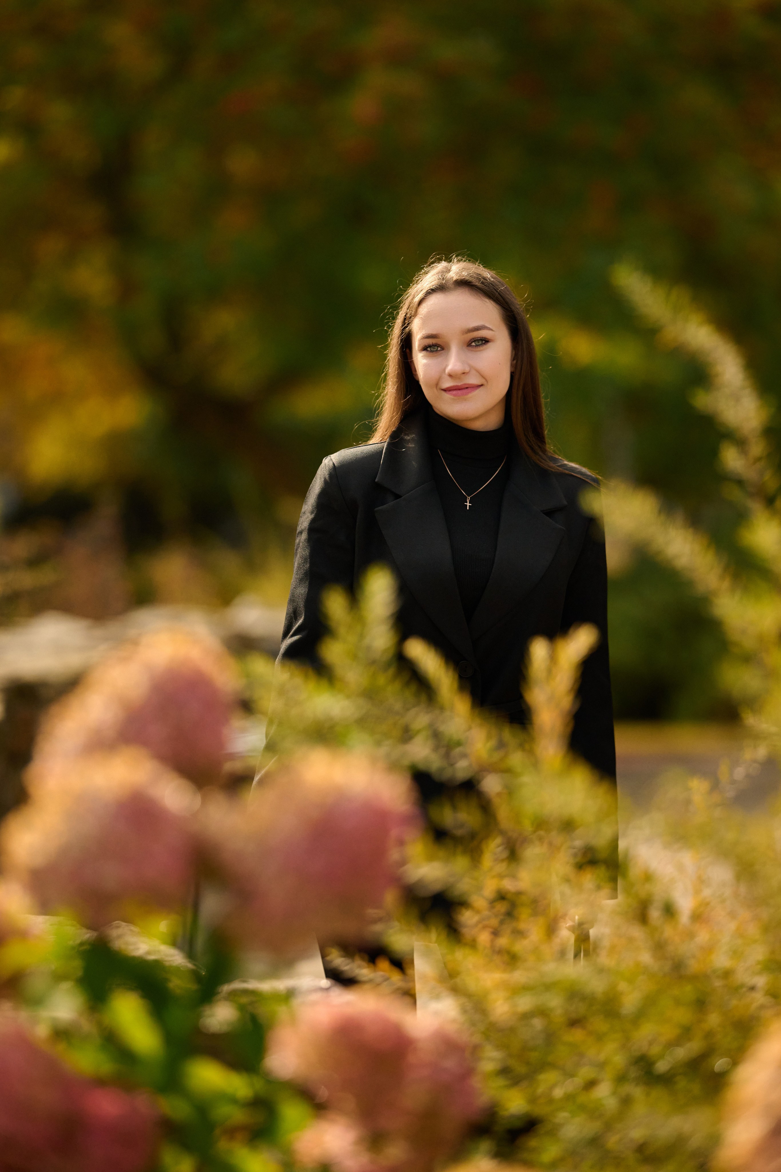 Фотосессия Елизаветы в красивых красках осени Старого Оскола. Профессиональный фотограф Старый Оскол, Губкин — свадьба, венчание, крещение, юбилей и день рождения