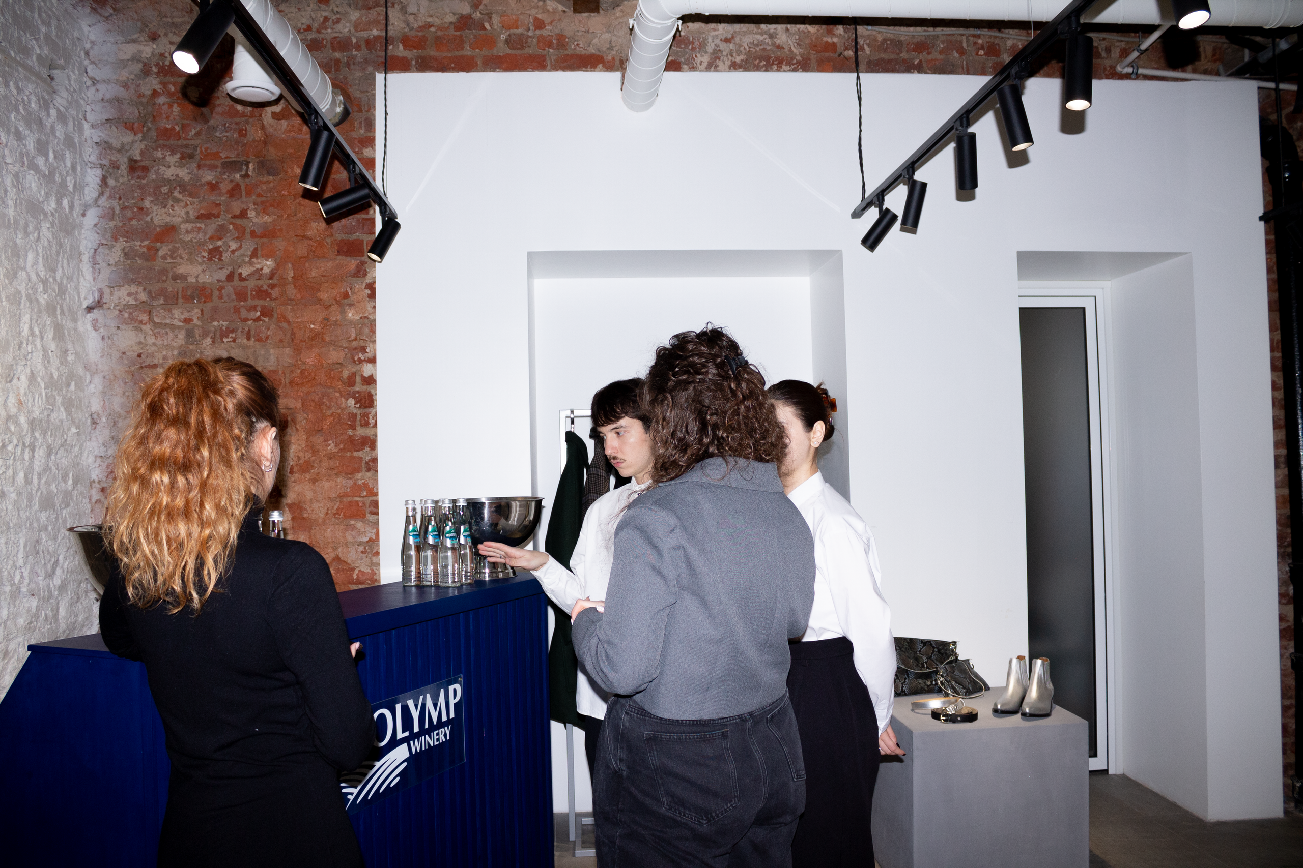 Вернисаж Таро Анонс & Make Me Happy. Крылов Кирилл Фотограф Москва