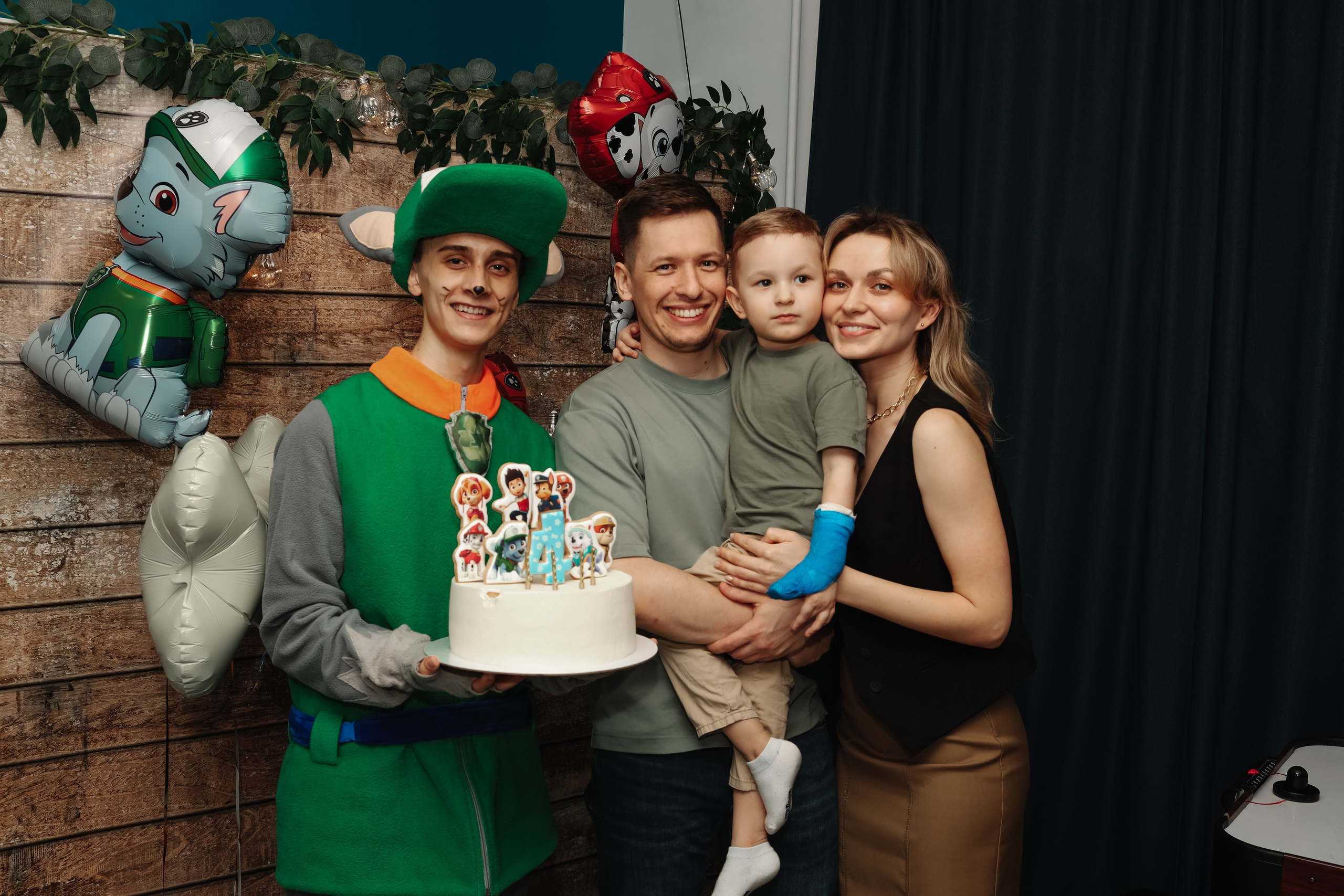 Андрюше 4 годика. Фотограф Новосибирск