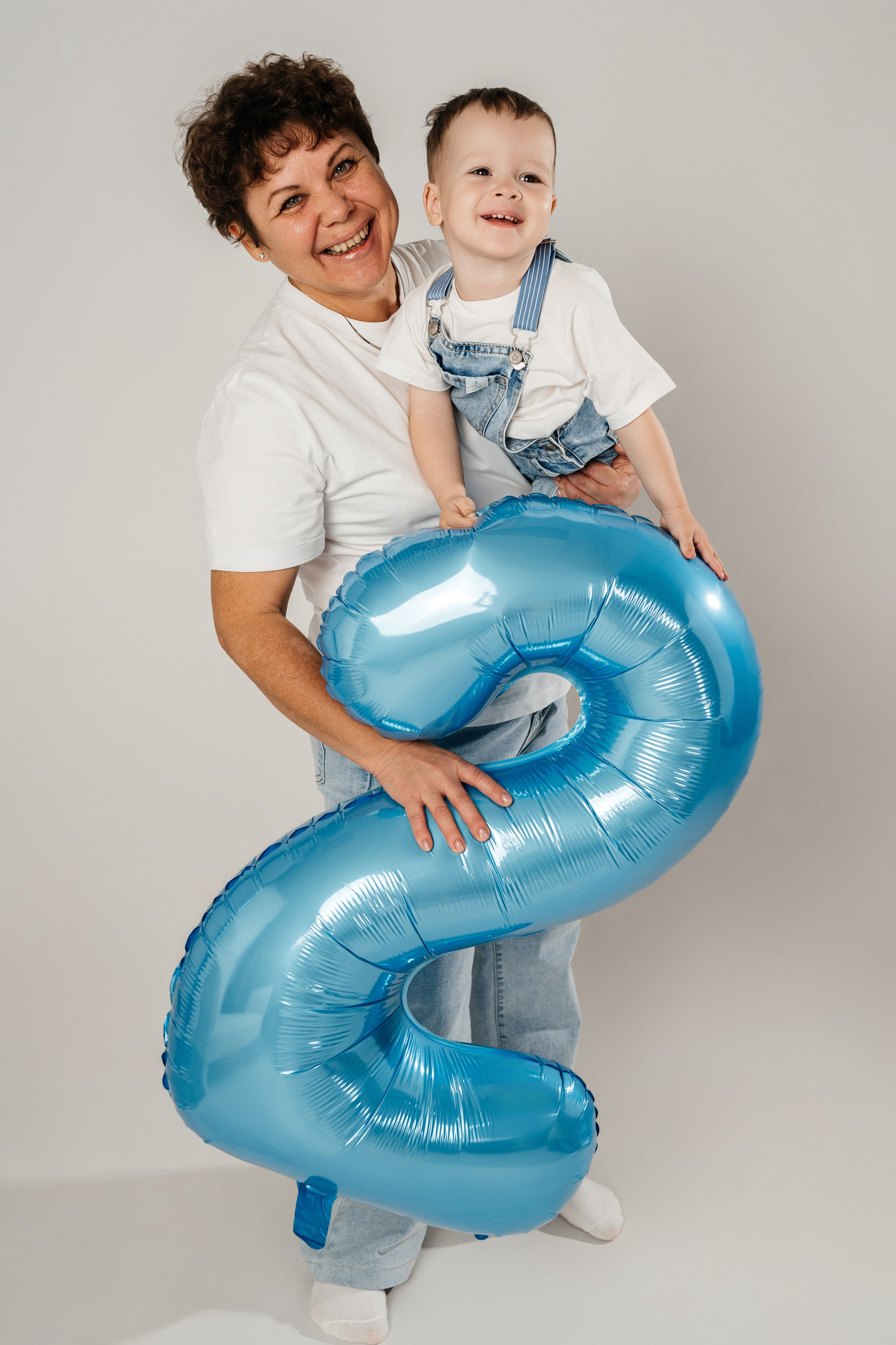 Семейная фотосессия в студии. Фотограф в Каменске-Шахтинском Ольга Сагал