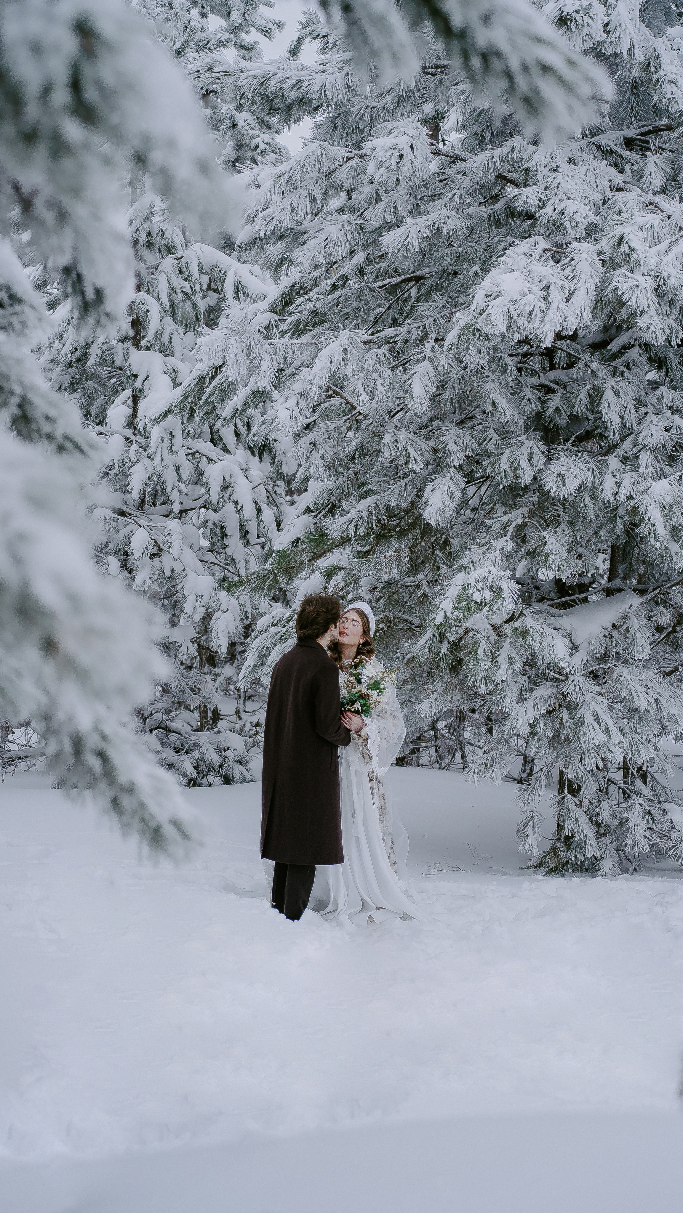 Дан и Татьяна — Зимняя сказка. Свадебные фотограф и видеограф в Саратове