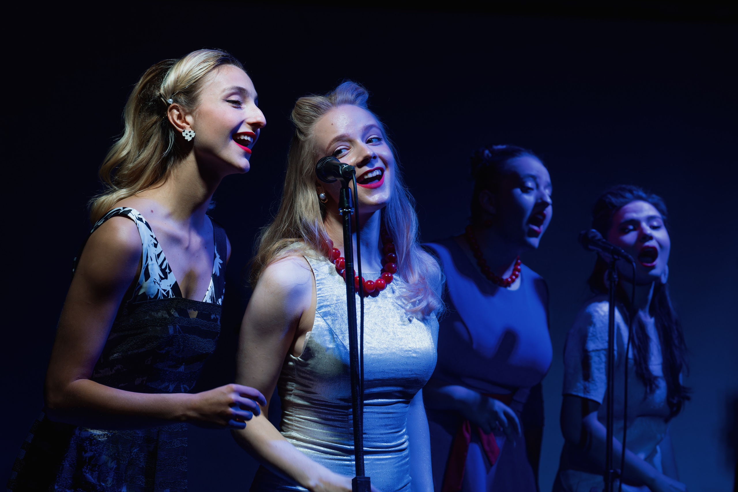 Аркадия театр: на Марсе будут яблони цвести. Сайт фотографа Сергея Абрамова