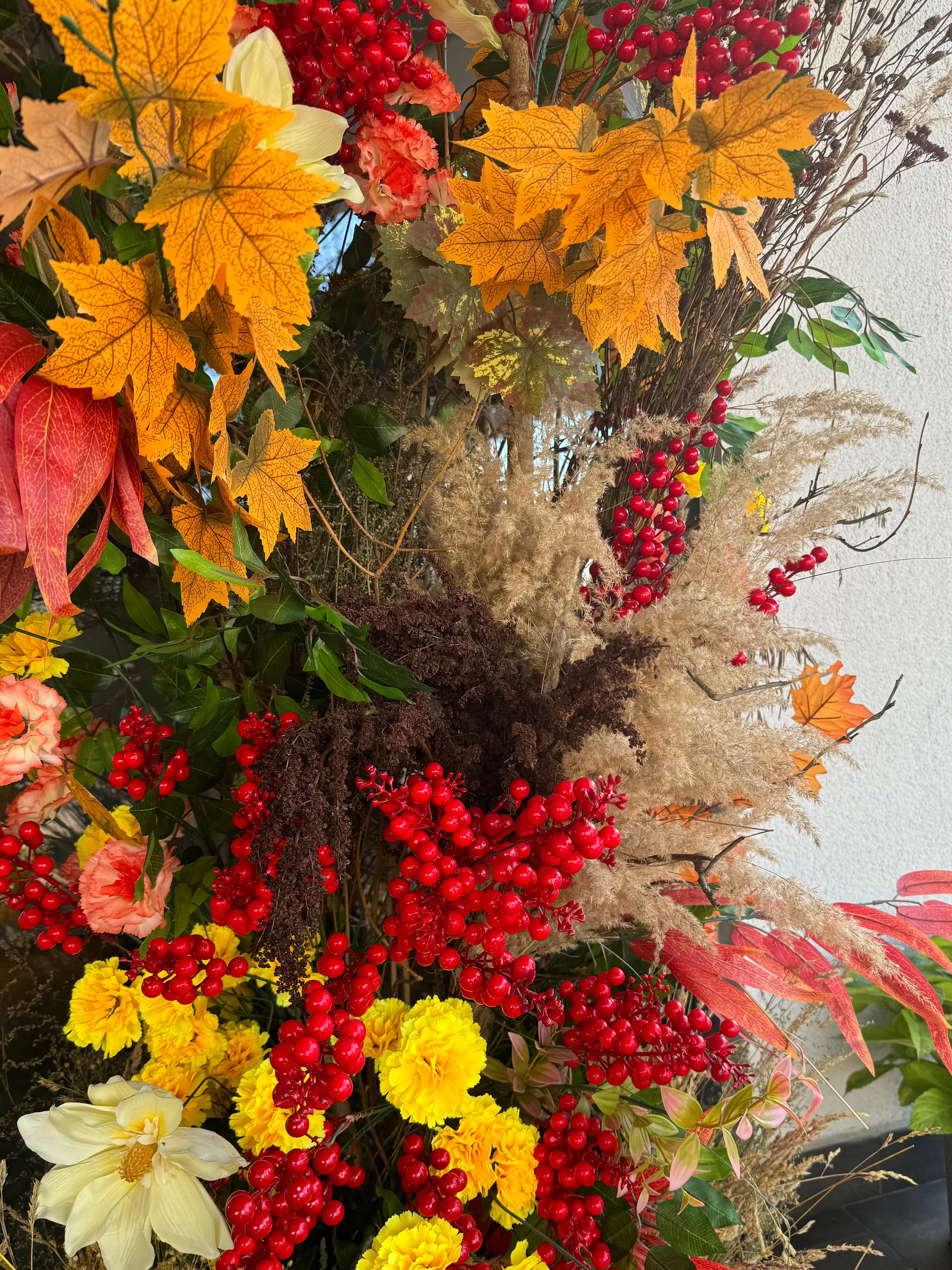 Входные группы ОСЕНЬ. Декоратор в Минске Алёна Шевелёва. Оформление входных групп осень/зима. Декор заведений