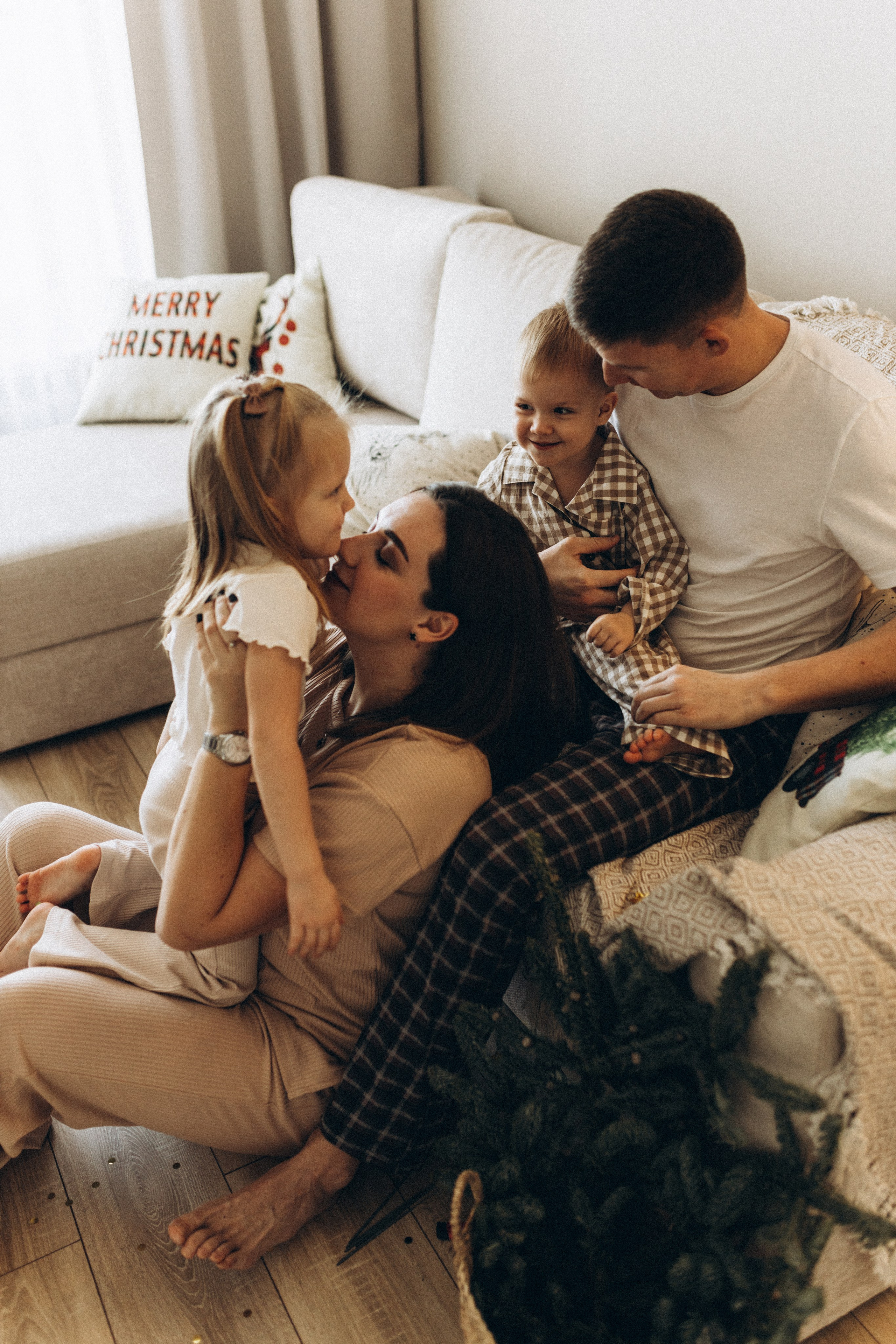 Ваня, Даша, Полина и Егор. Семейный фотограф в Новороссийске и Анапе Александра Яковлева