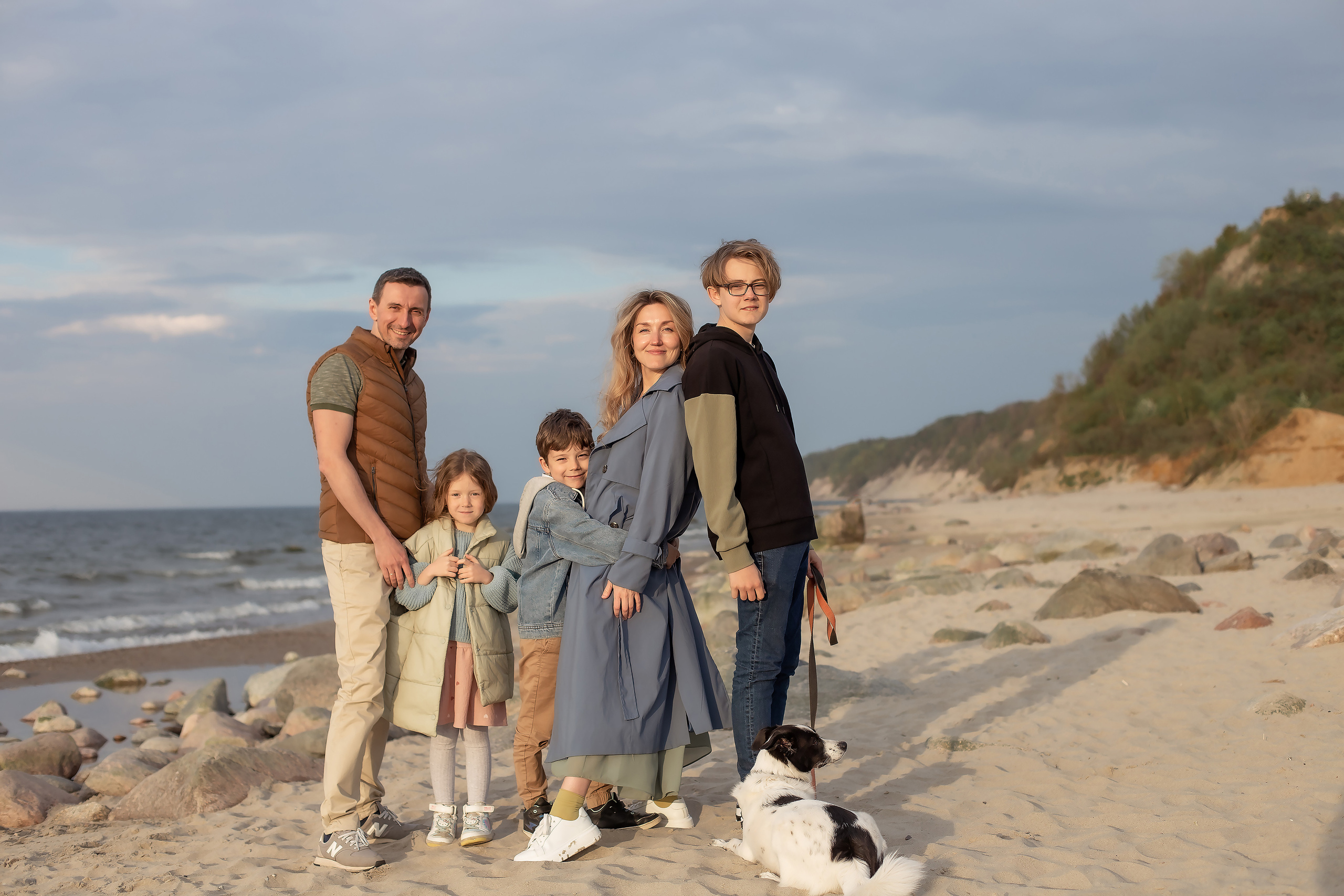 Елена, Дима, Леша, Саша, Маша и Бим. Филинская. Фотограф в Калининграде Решетникова Алина