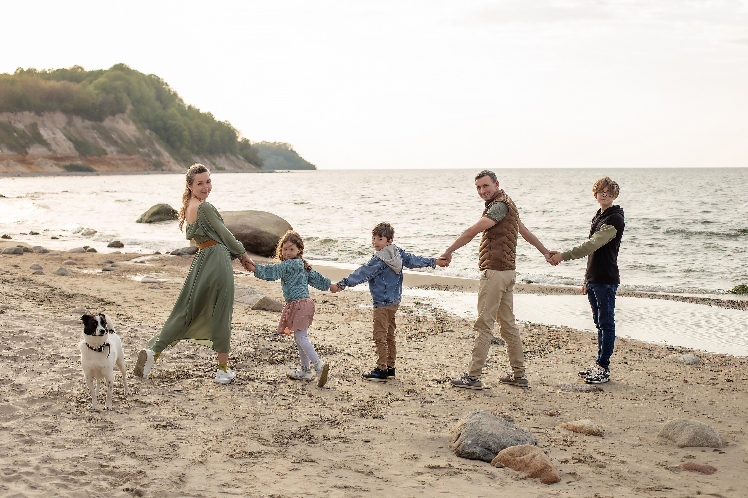Елена, Дима, Леша, Саша, Маша и Бим. Филинская. Фотограф в Калининграде Решетникова Алина