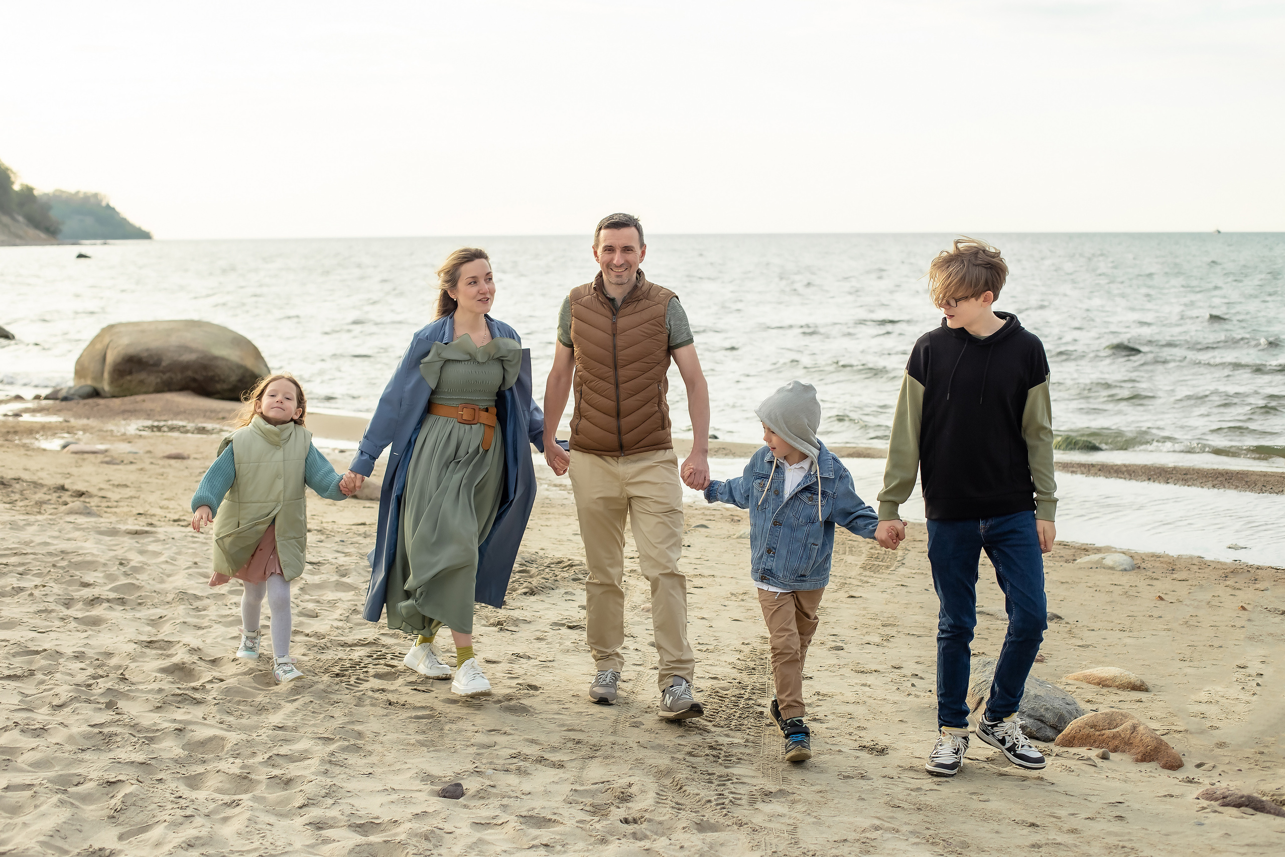 Елена, Дима, Леша, Саша, Маша и Бим. Филинская. Фотограф в Калининграде Решетникова Алина