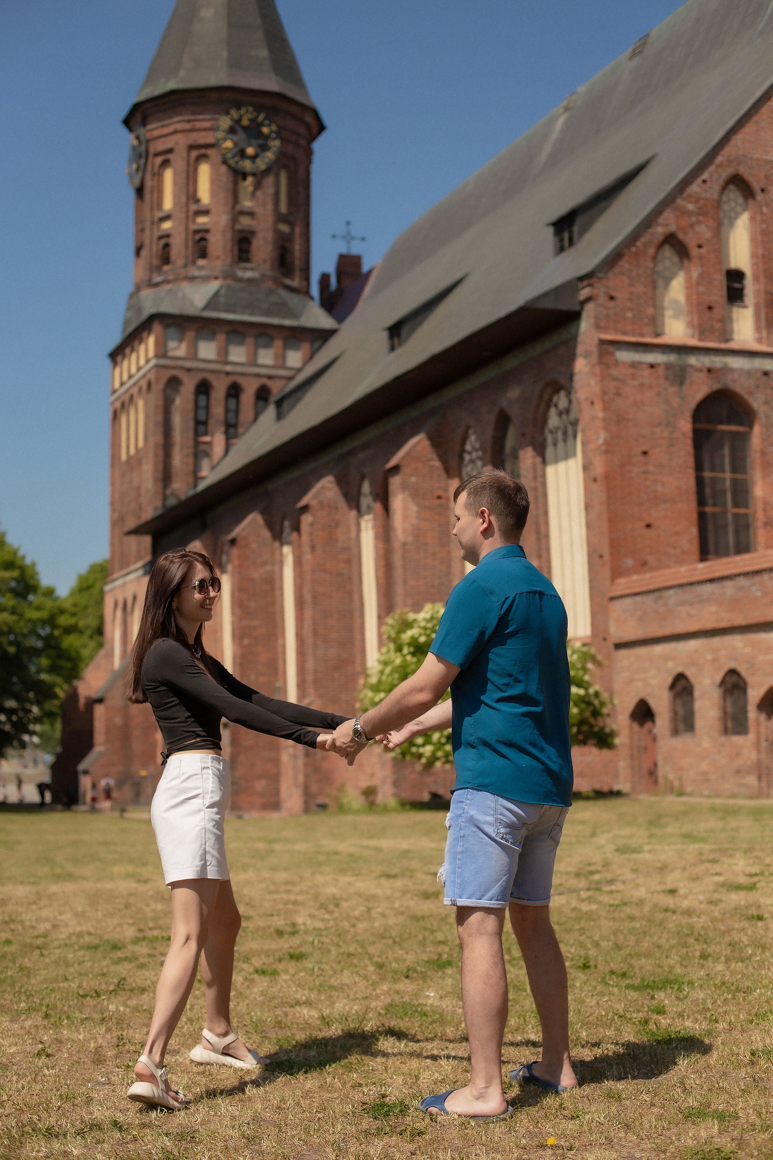 Ксения и Иван. На Канта. Фотограф в Калининграде Решетникова Алина
