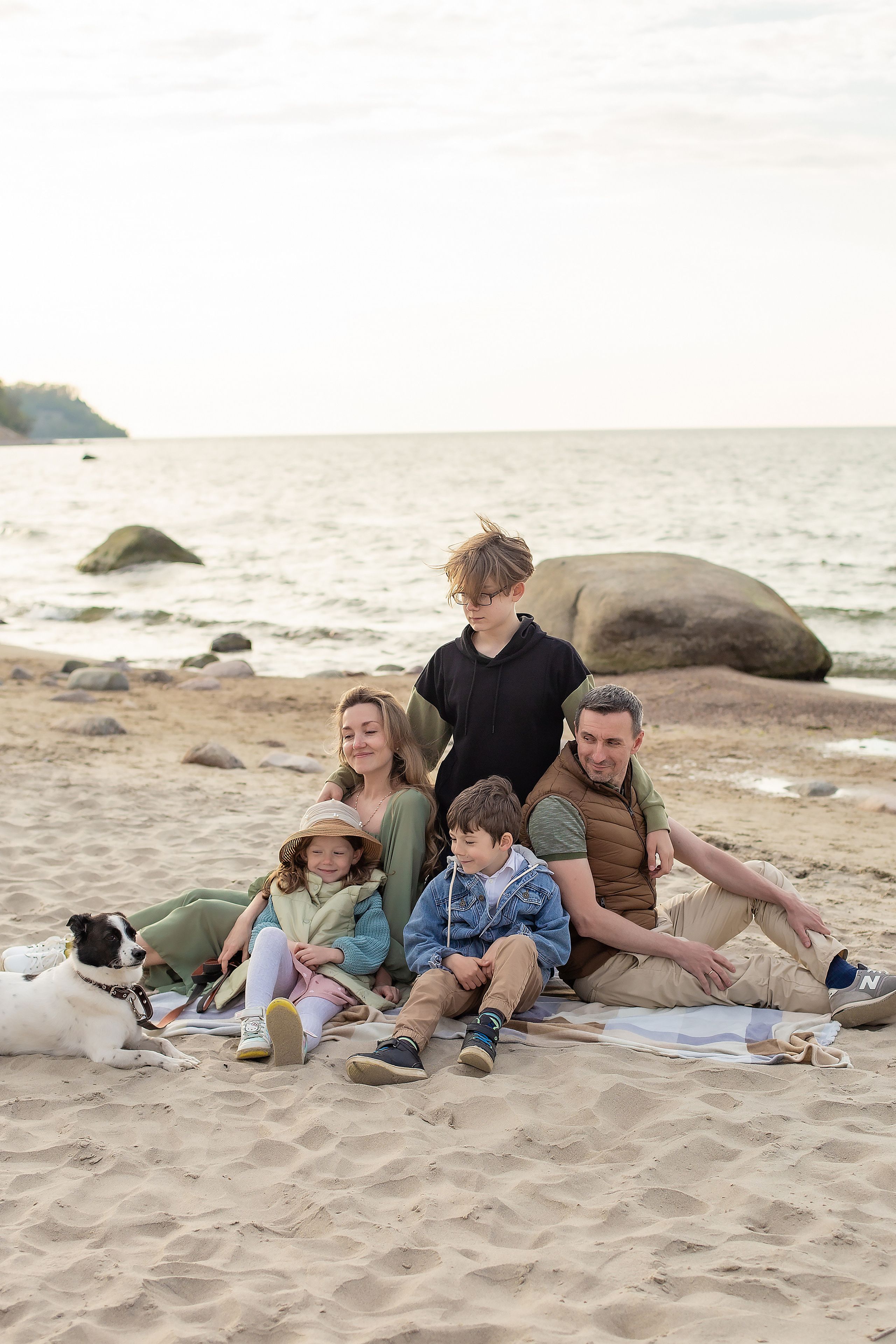 Елена, Дима, Леша, Саша, Маша и Бим. Филинская. Фотограф в Калининграде Решетникова Алина