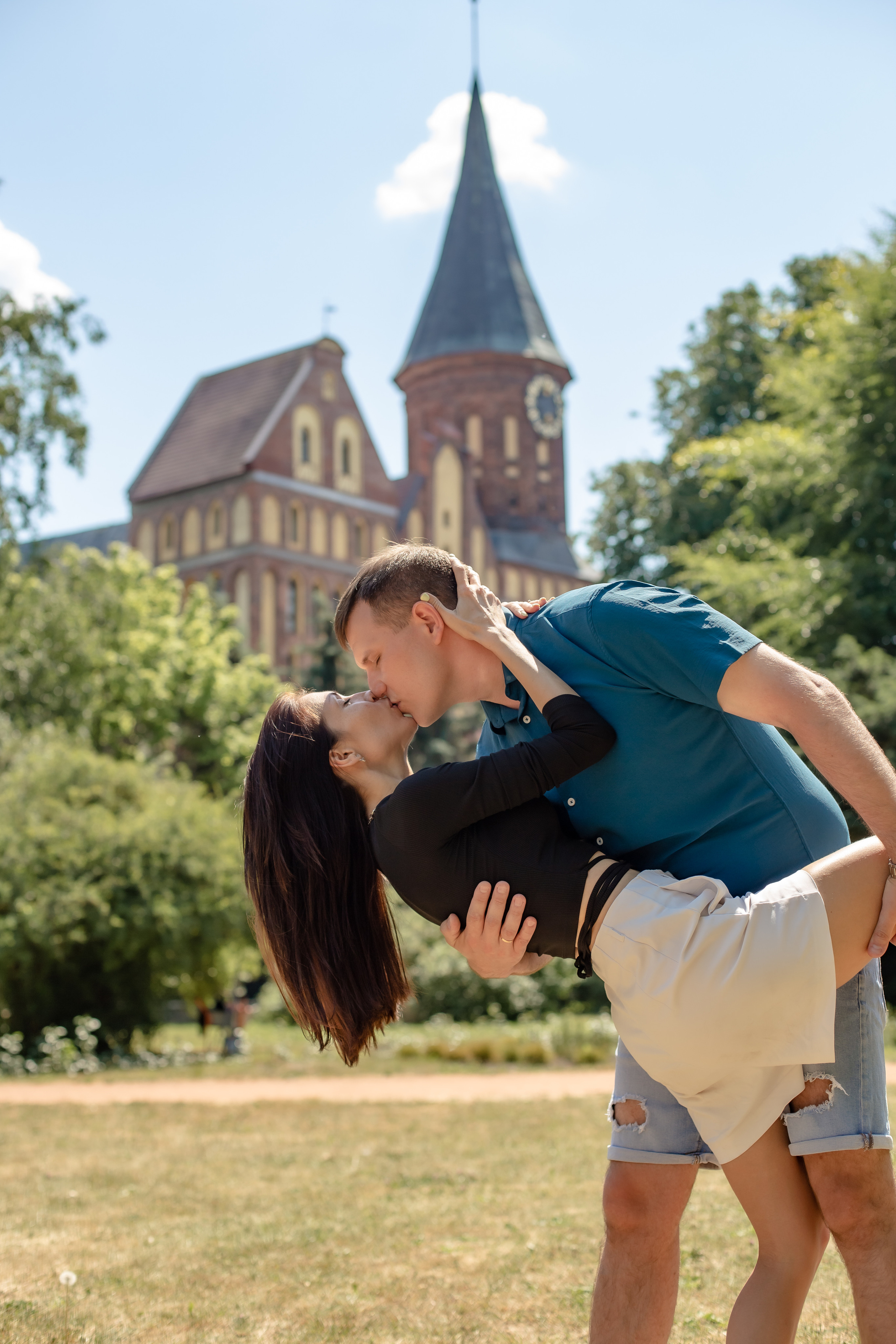 Ксения и Иван. На Канта. Фотограф в Калининграде Решетникова Алина