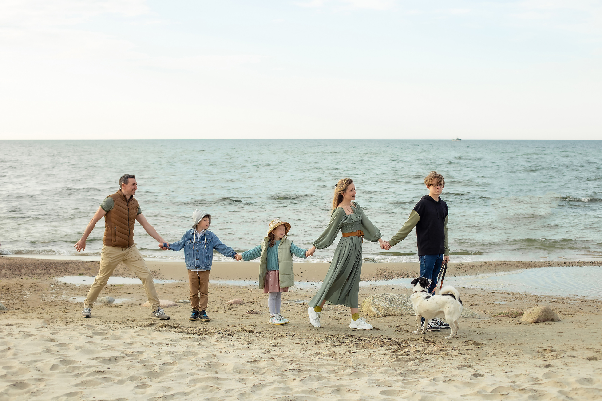 Елена, Дима, Леша, Саша, Маша и Бим. Филинская. Фотограф в Калининграде Решетникова Алина